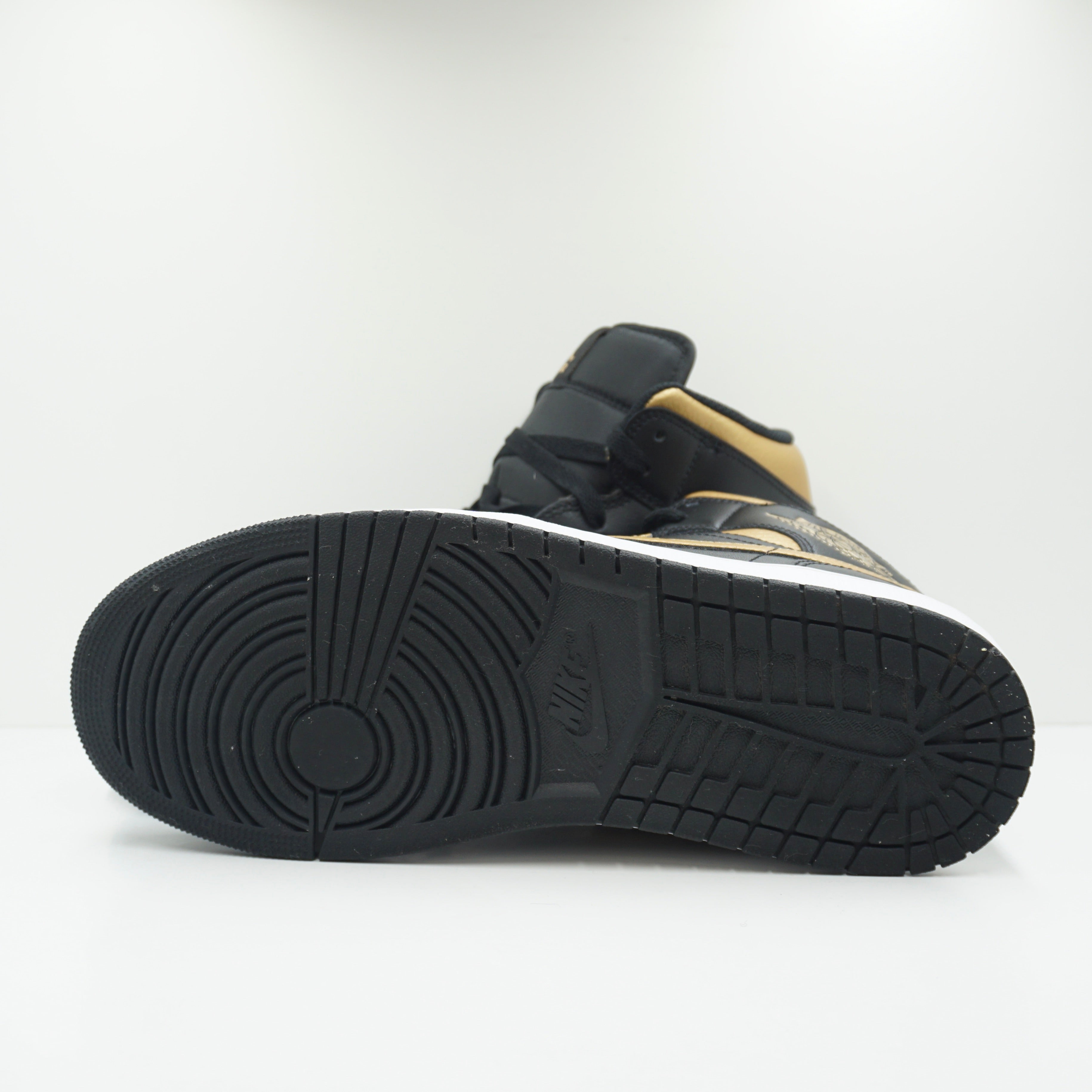 Jordan 1 Mid Black Metallic Gold