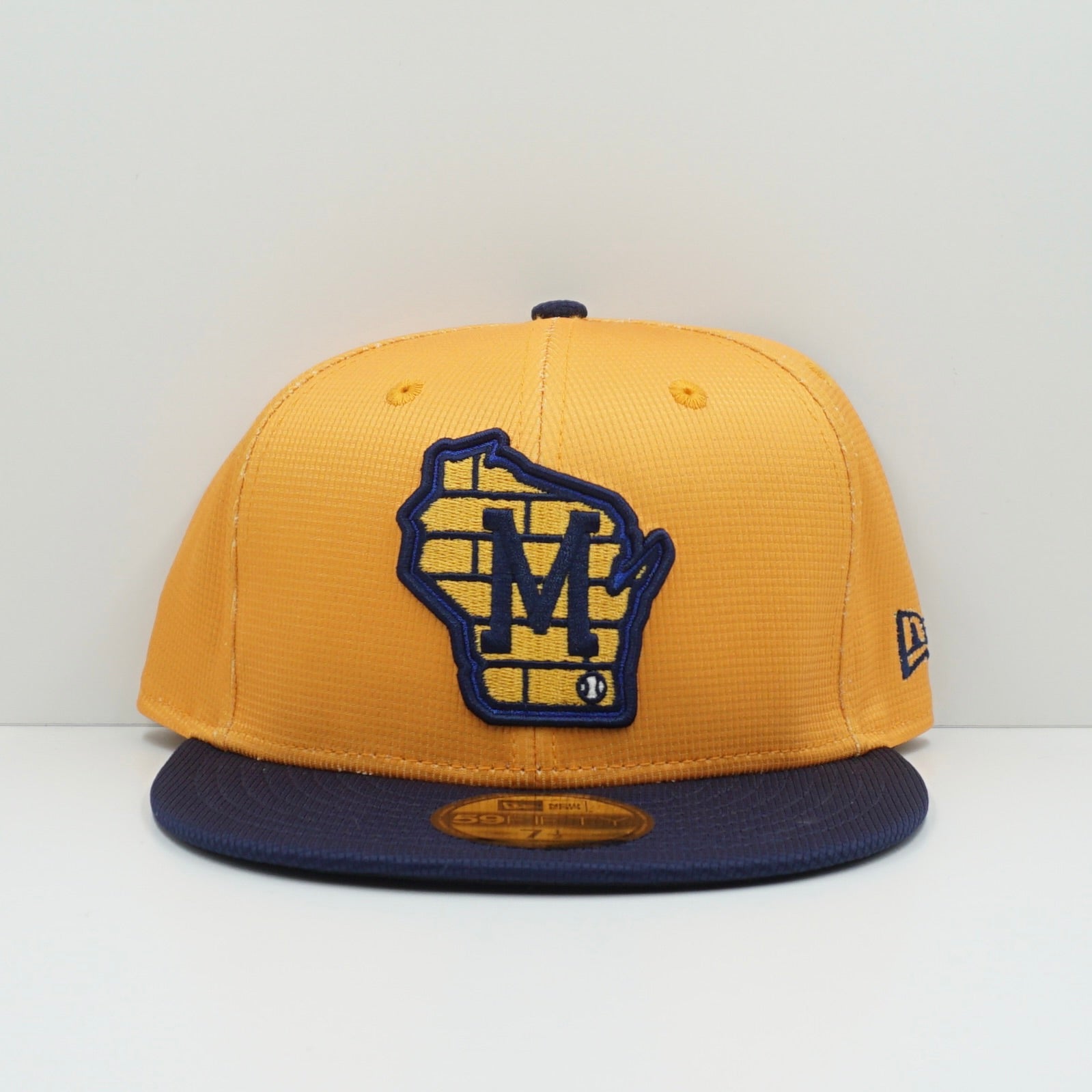 New Era Milwaukee Brewers Yellow Navy Fitted Cap