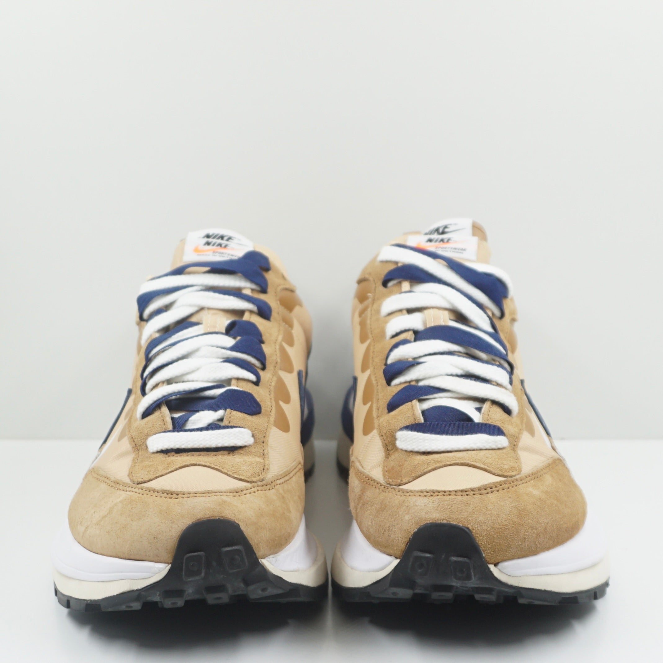 nike vaporwaffle sacai sesame