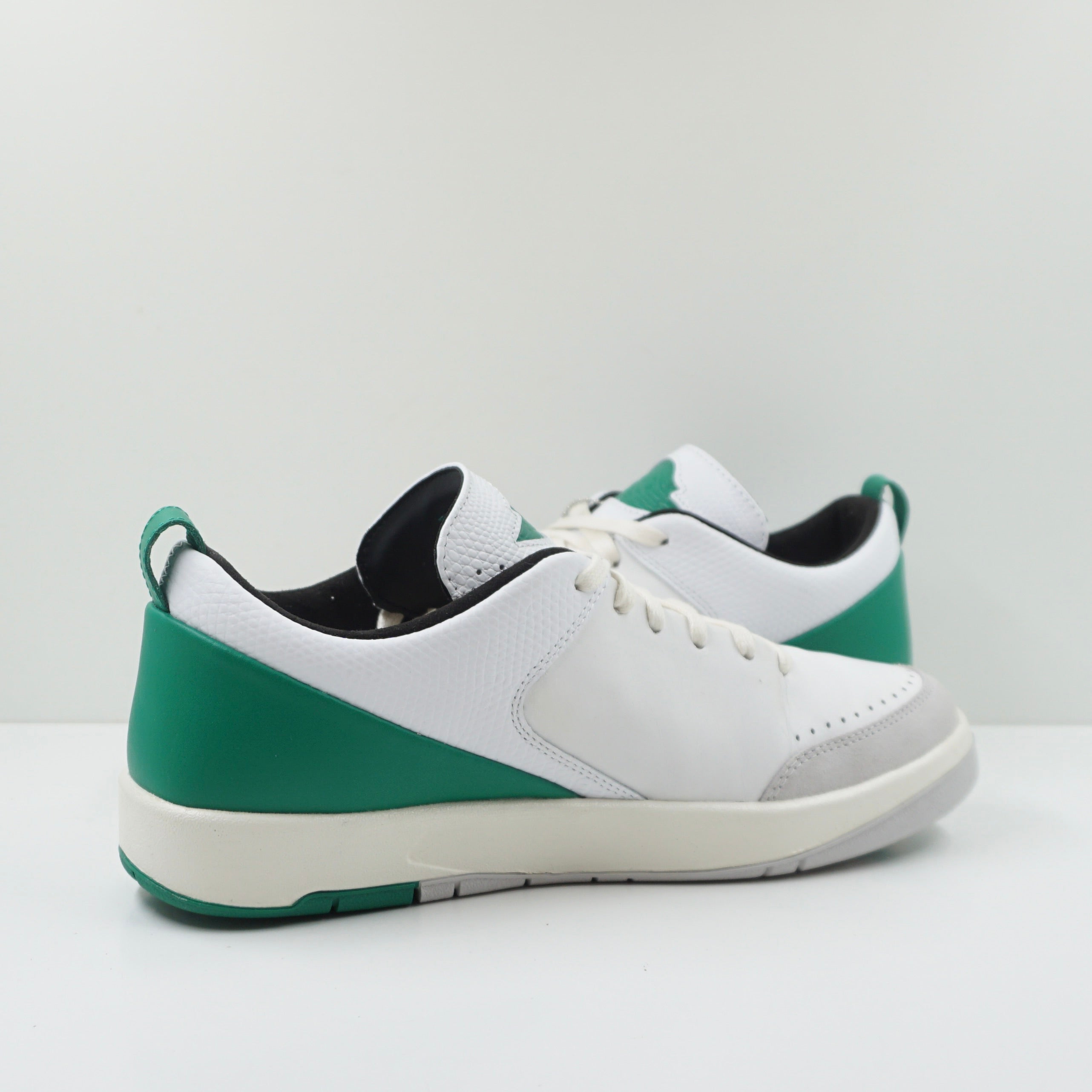 Jordan 2 Retro Low SE Nina Chanel Abney White Malachite (W)