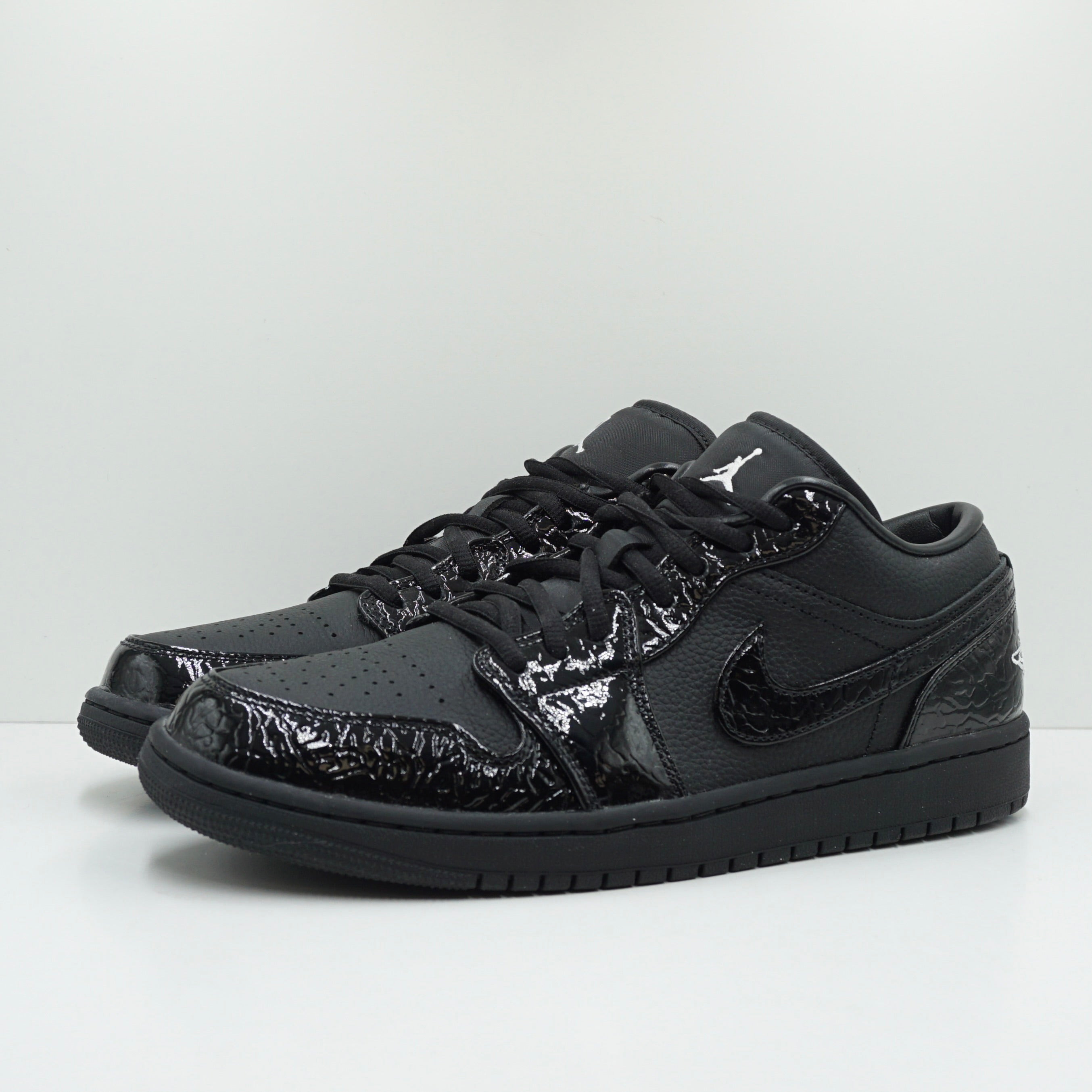 Jordan 1 Low SE Patent Elephant Black (W)
