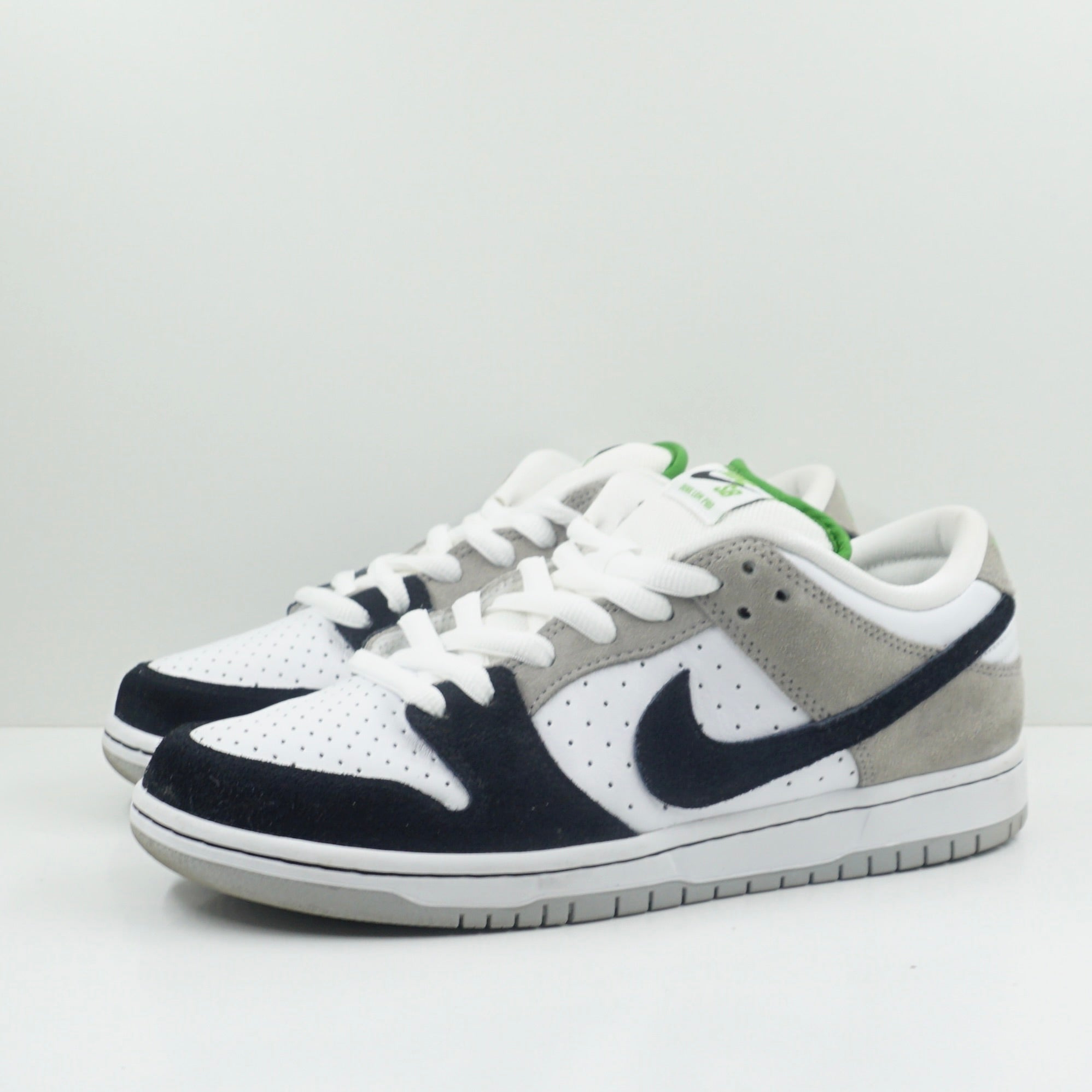 Nike SB Dunk Low Chlorophyll