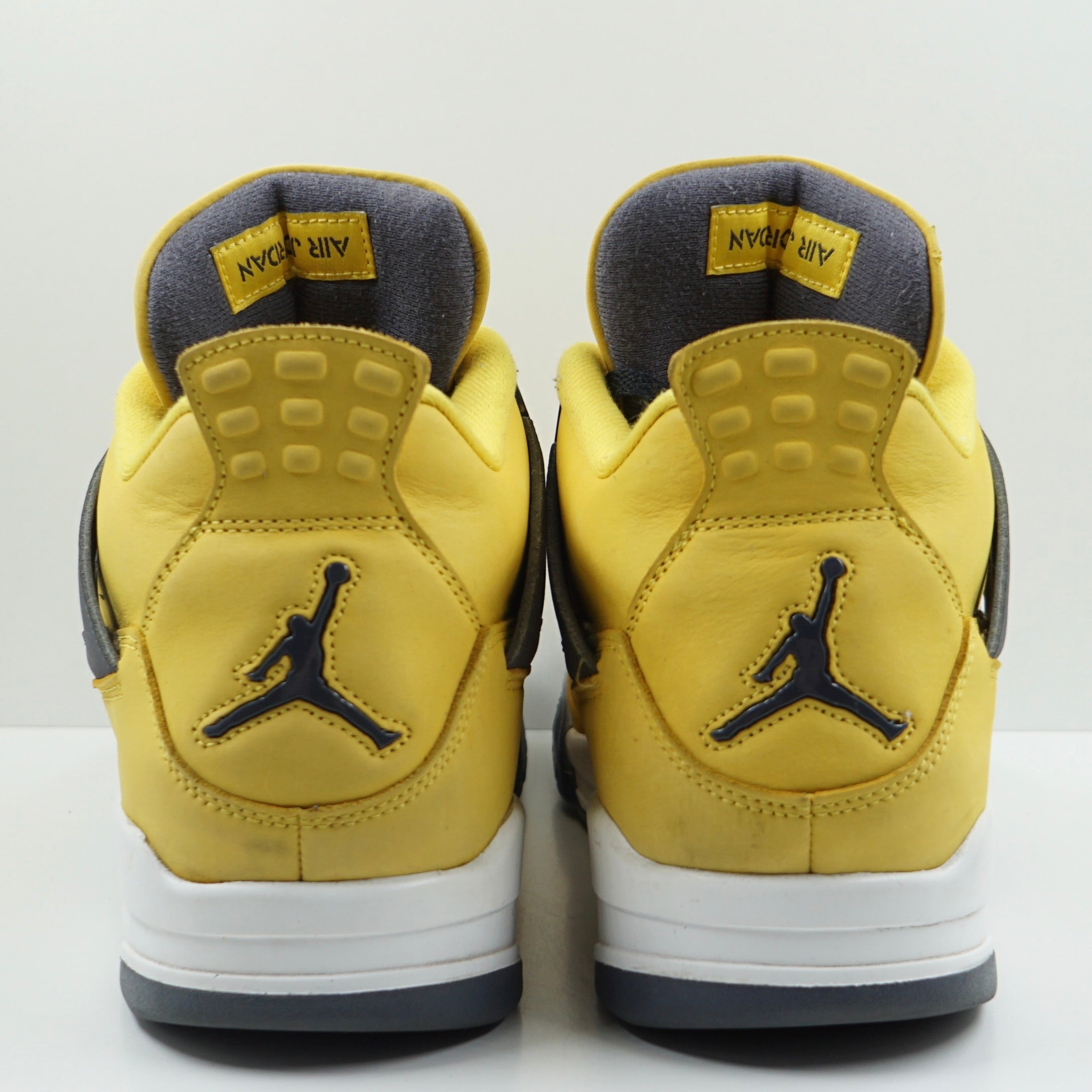 Jordan 4 Retro Lightning (2021)