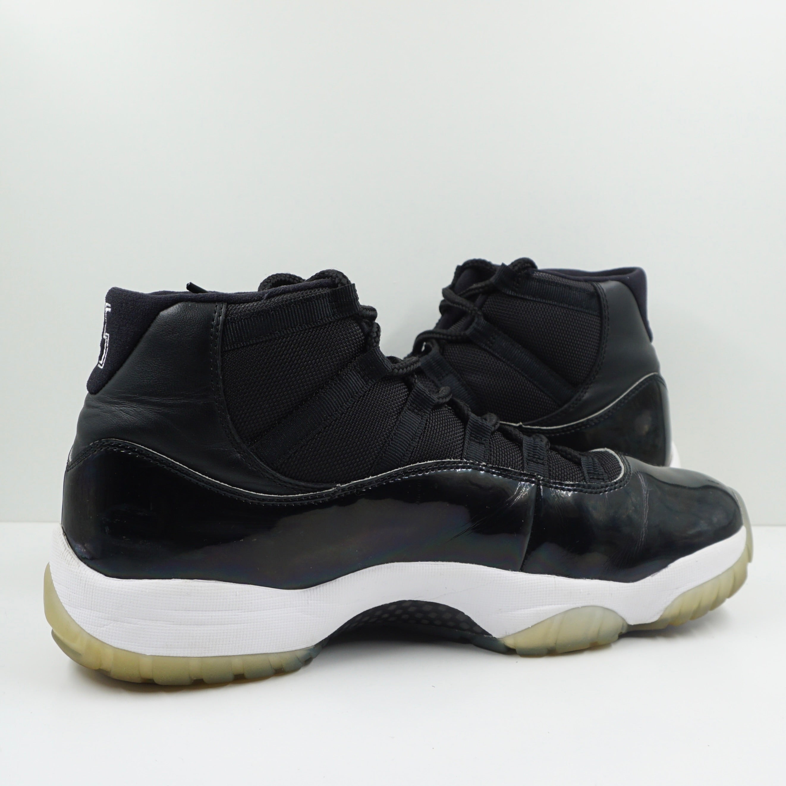 authentic jordan 11 space jam