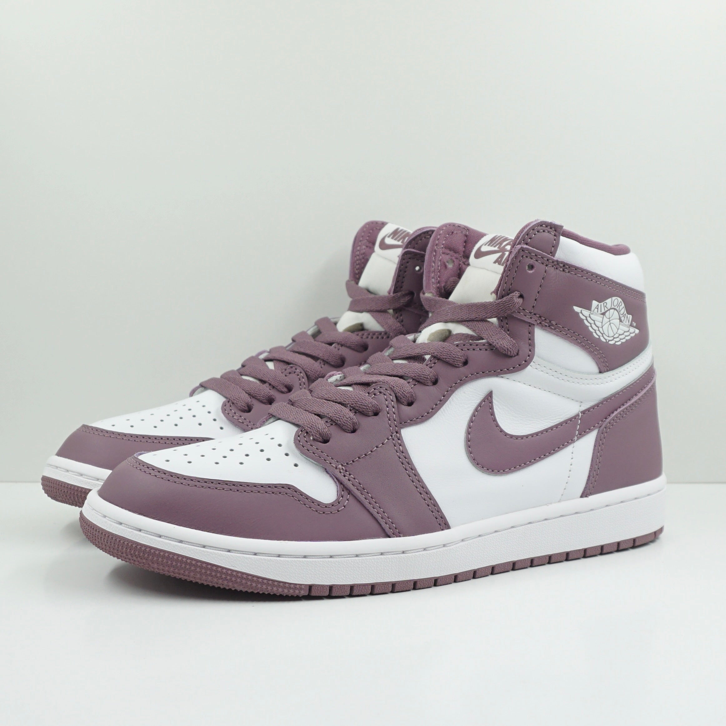 Jordan 1 Retro High OG Mauve