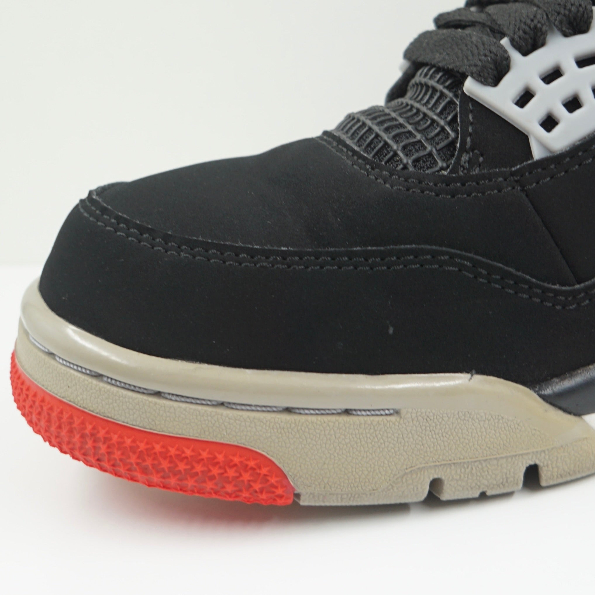 Jordan 4 Retro Bred (2019)