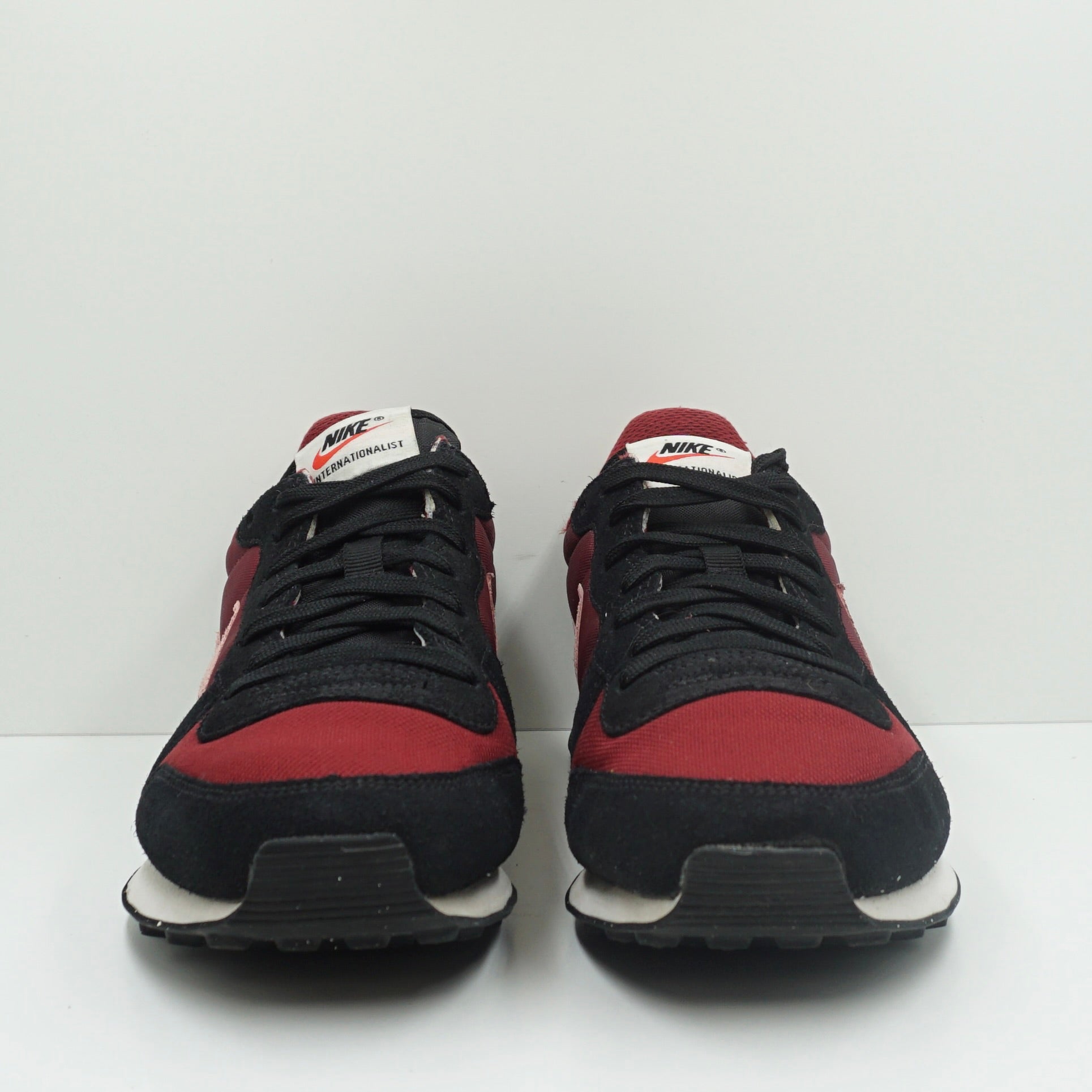 Nike Internationalist Red Black ID (W)