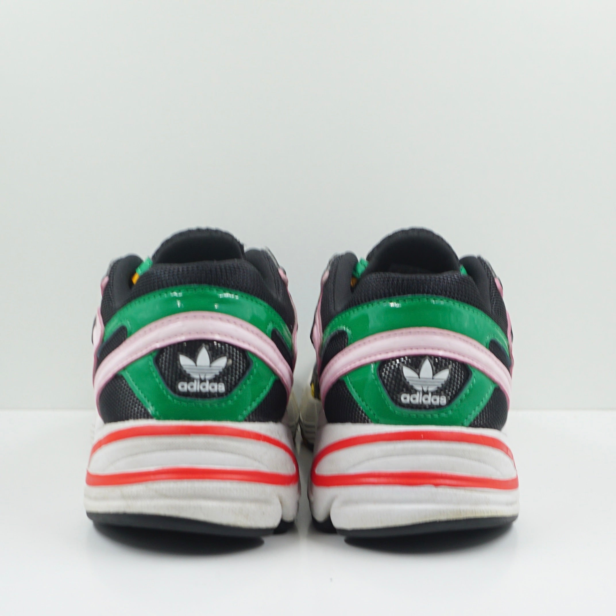 Adidas Astir Rich Mnisi (W)