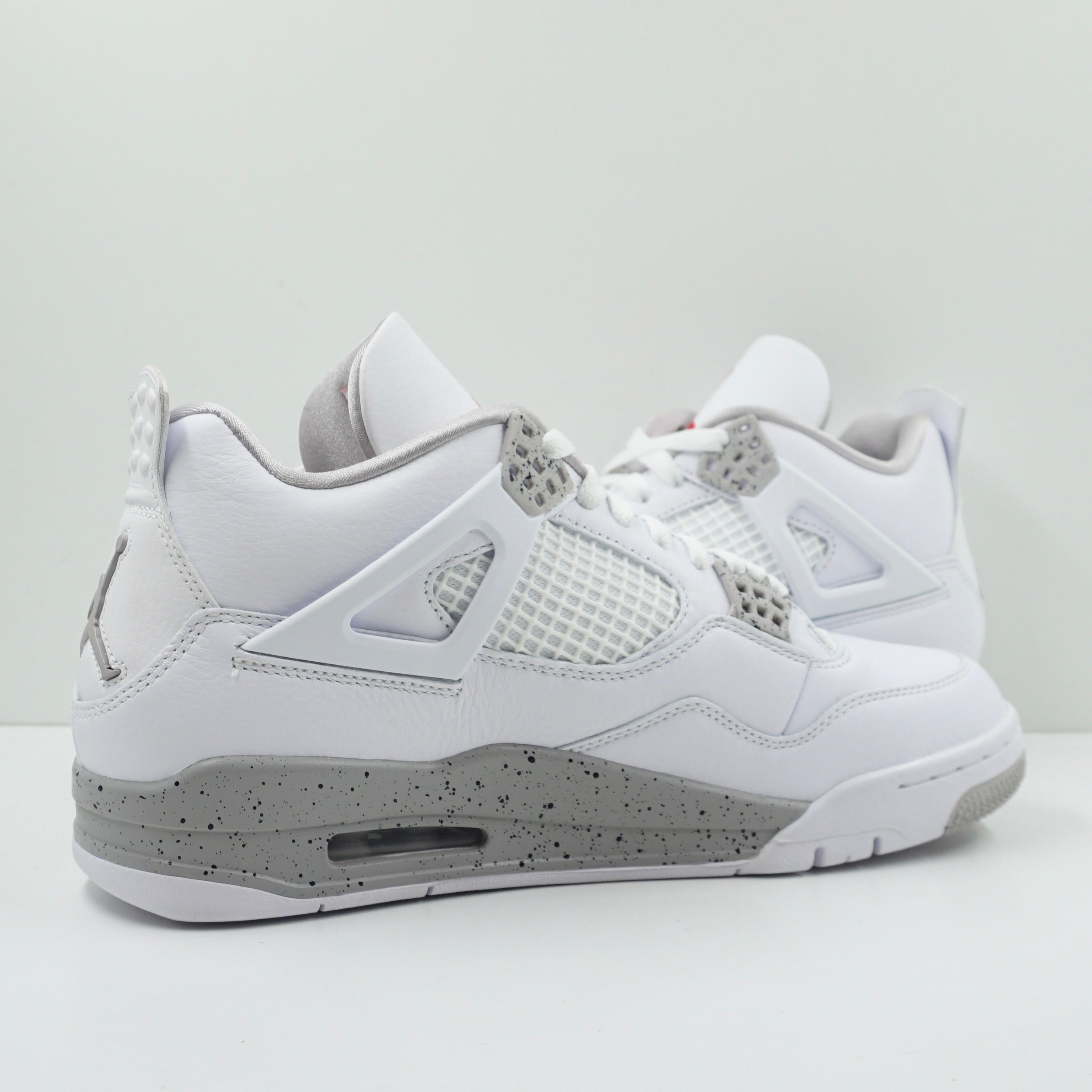 Jordan 4 Retro White Oreo (2021)