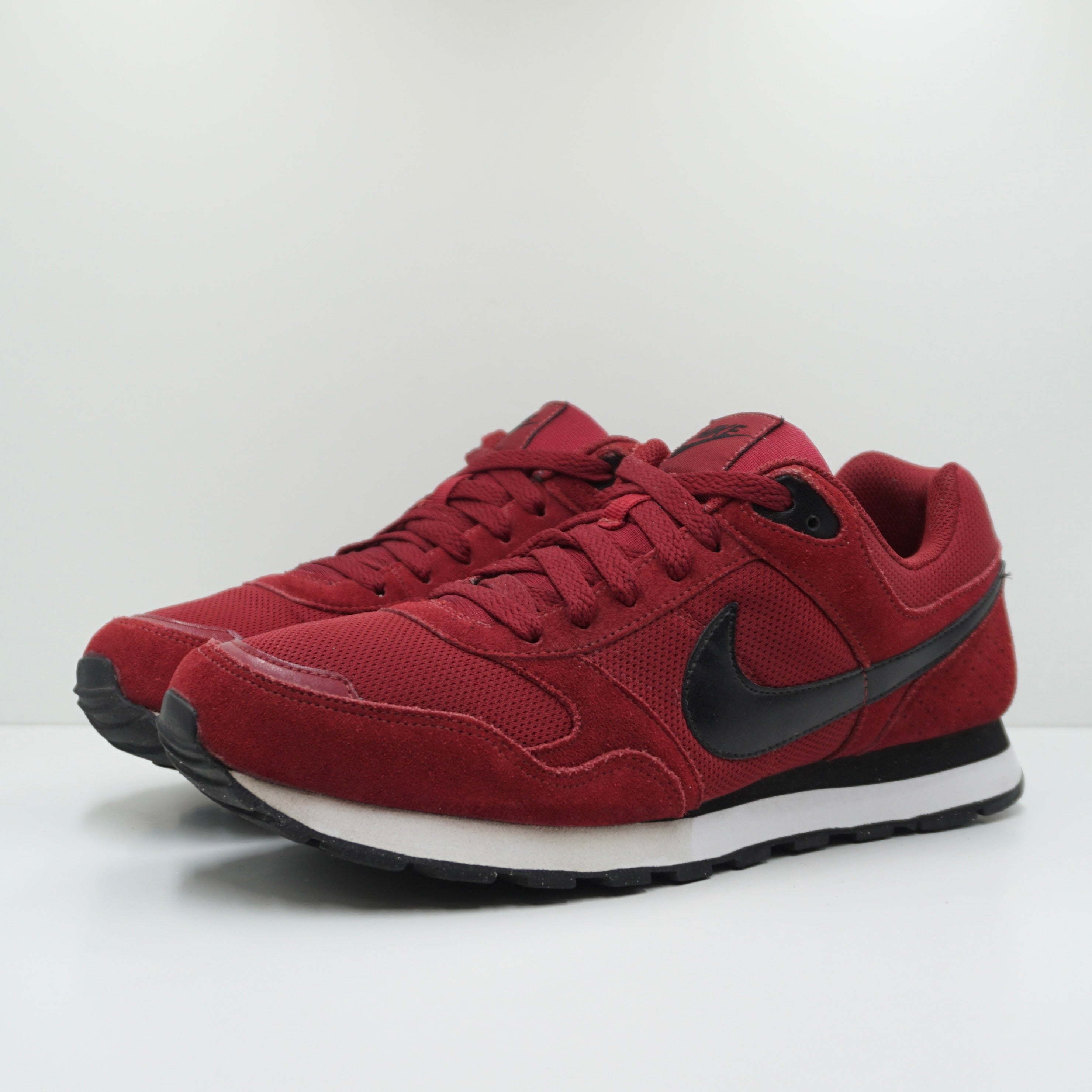 Nike MD Runner Burgundy