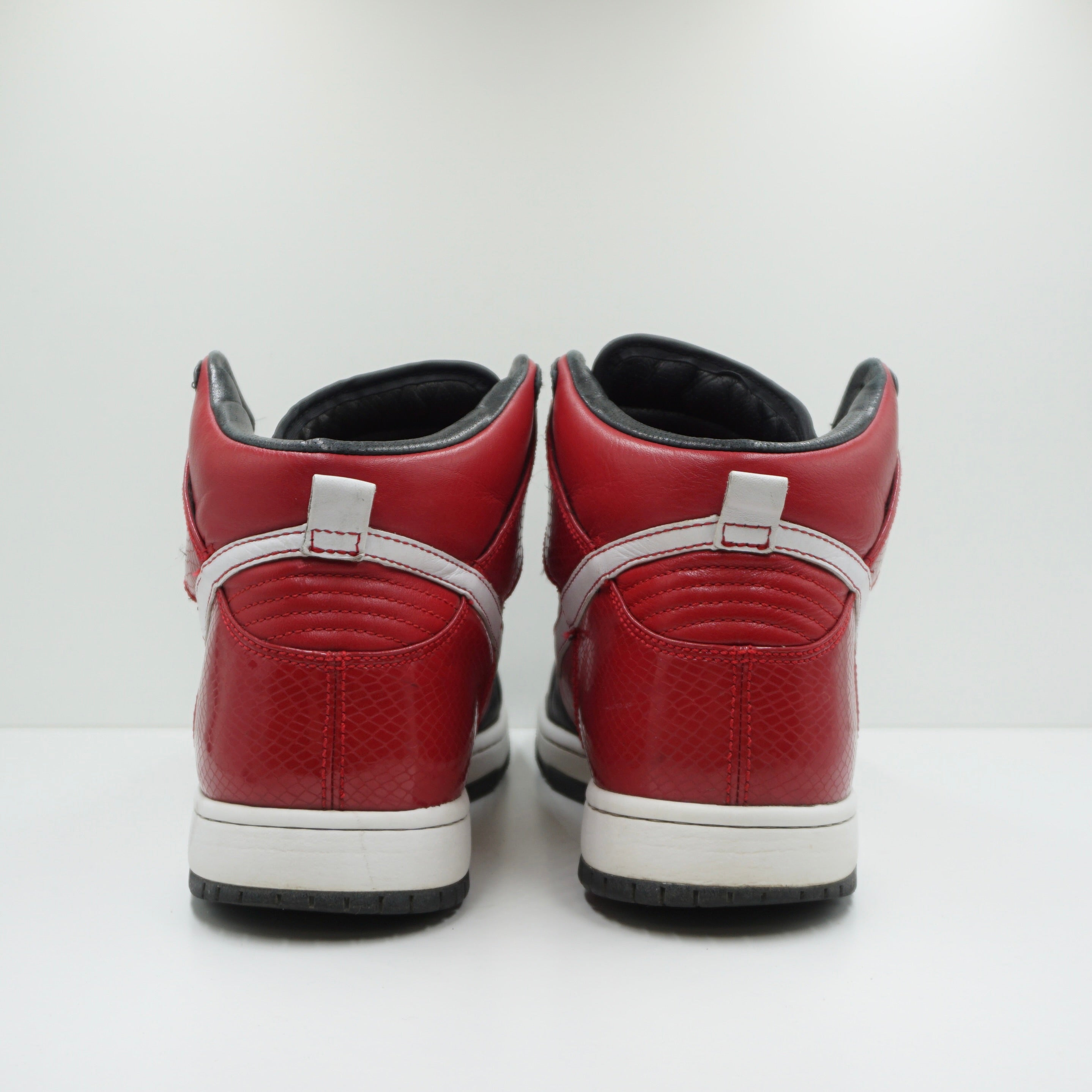 Nike Dunk High Supreme Varsity Red