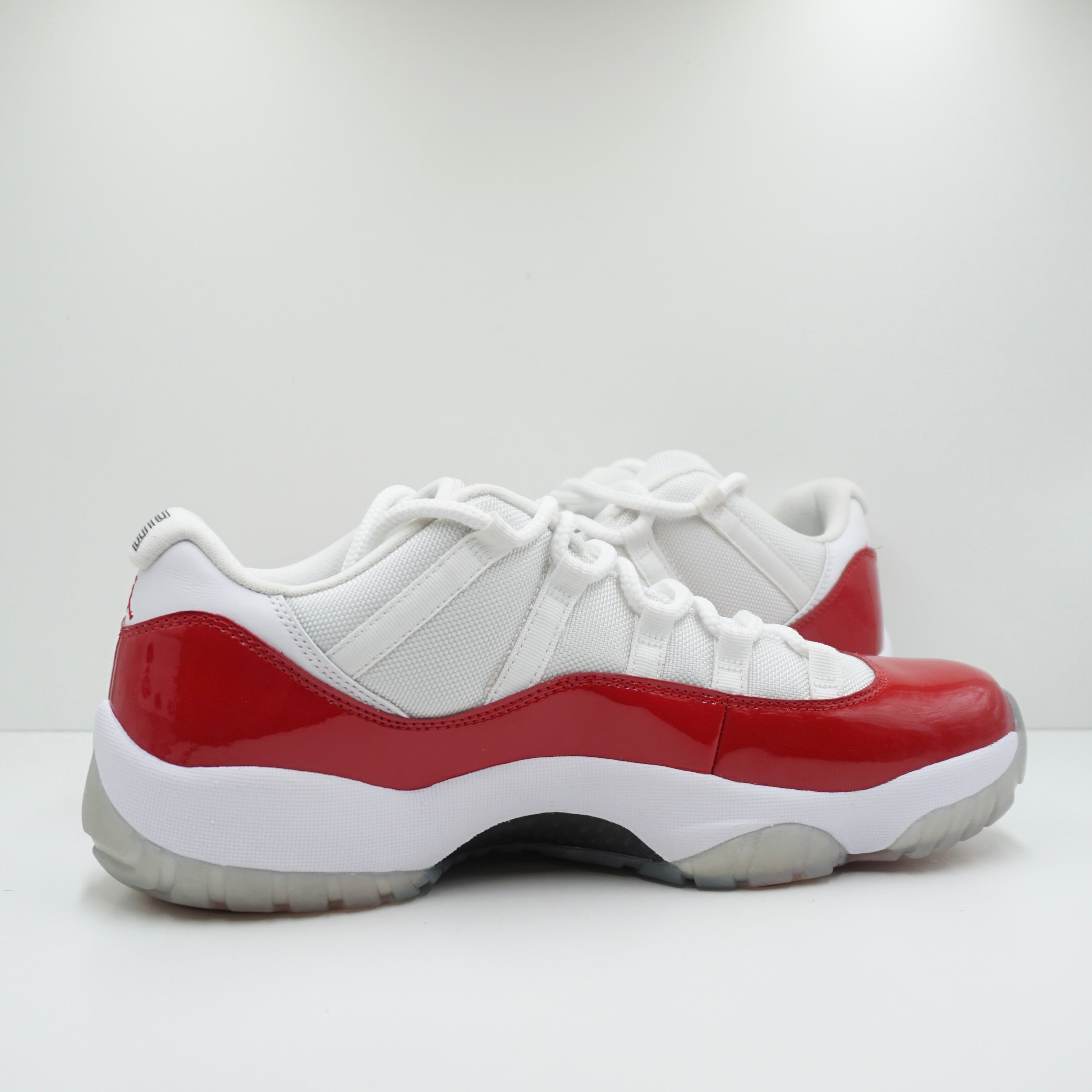 Jordan 11 Retro Low Cherry (2016)