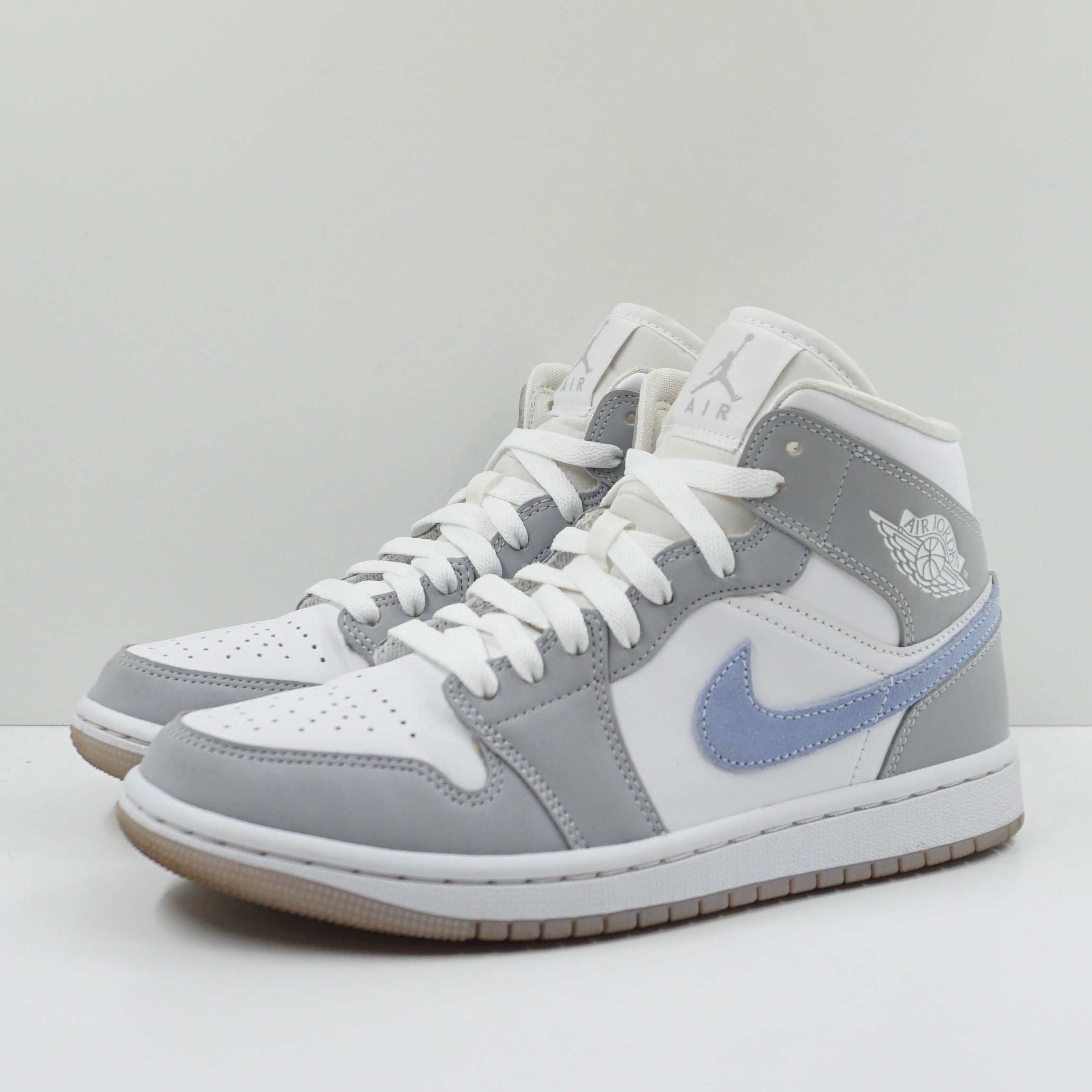 Jordan 1 Mid Wolf Grey Aluminum (W)