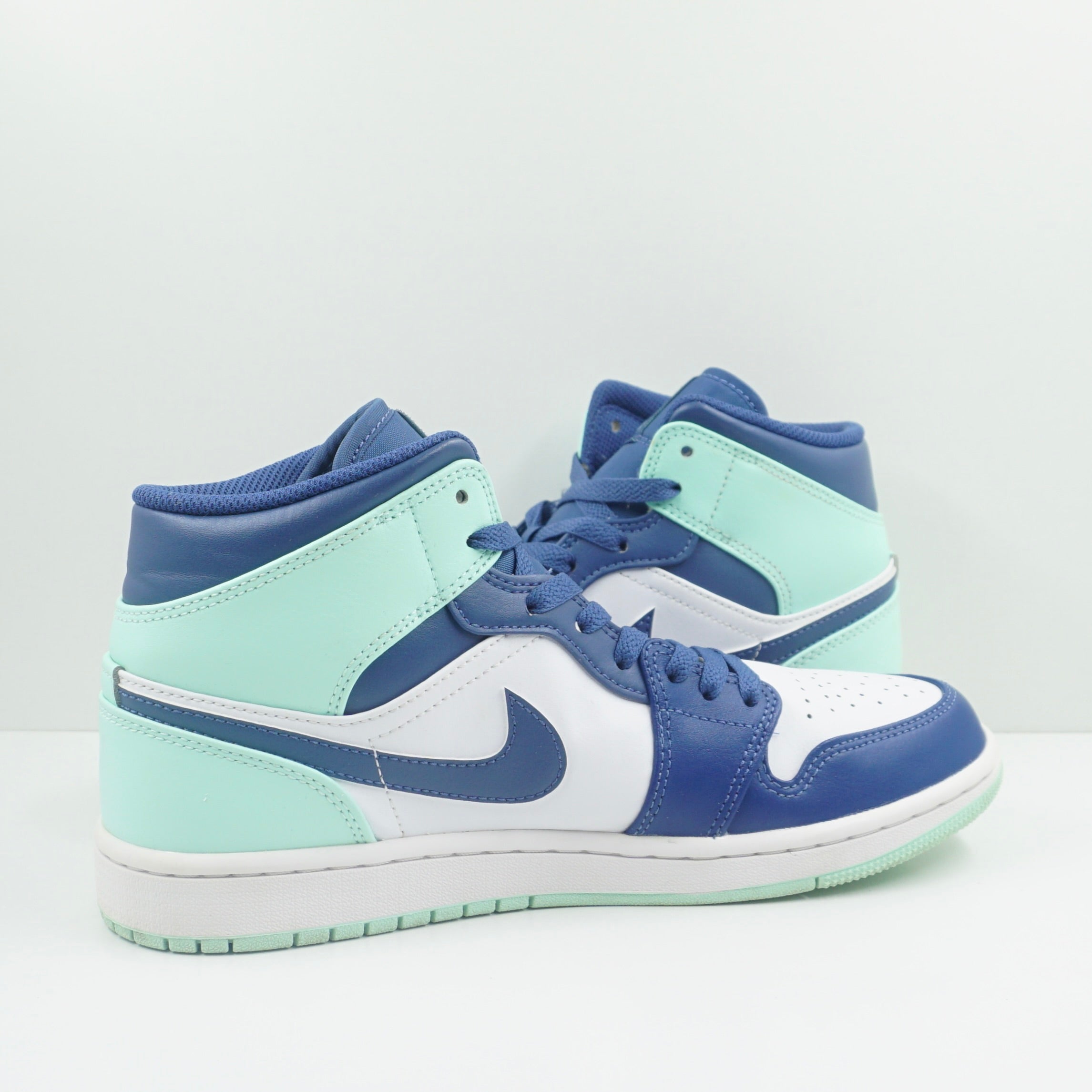 Jordan 1 Mid Mystic Navy Mint Foam