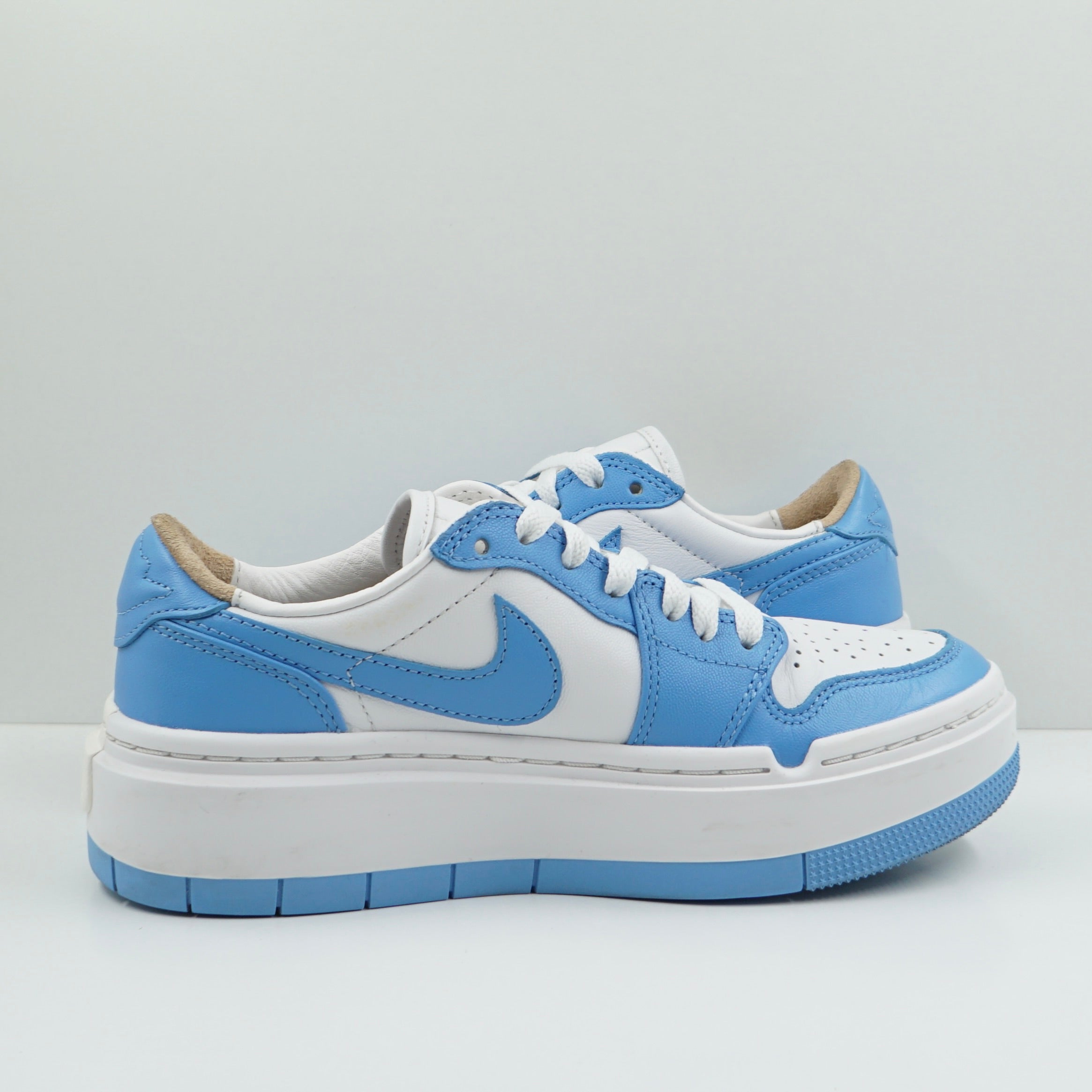 Jordan 1 Elevate Low SE University Blue (W)