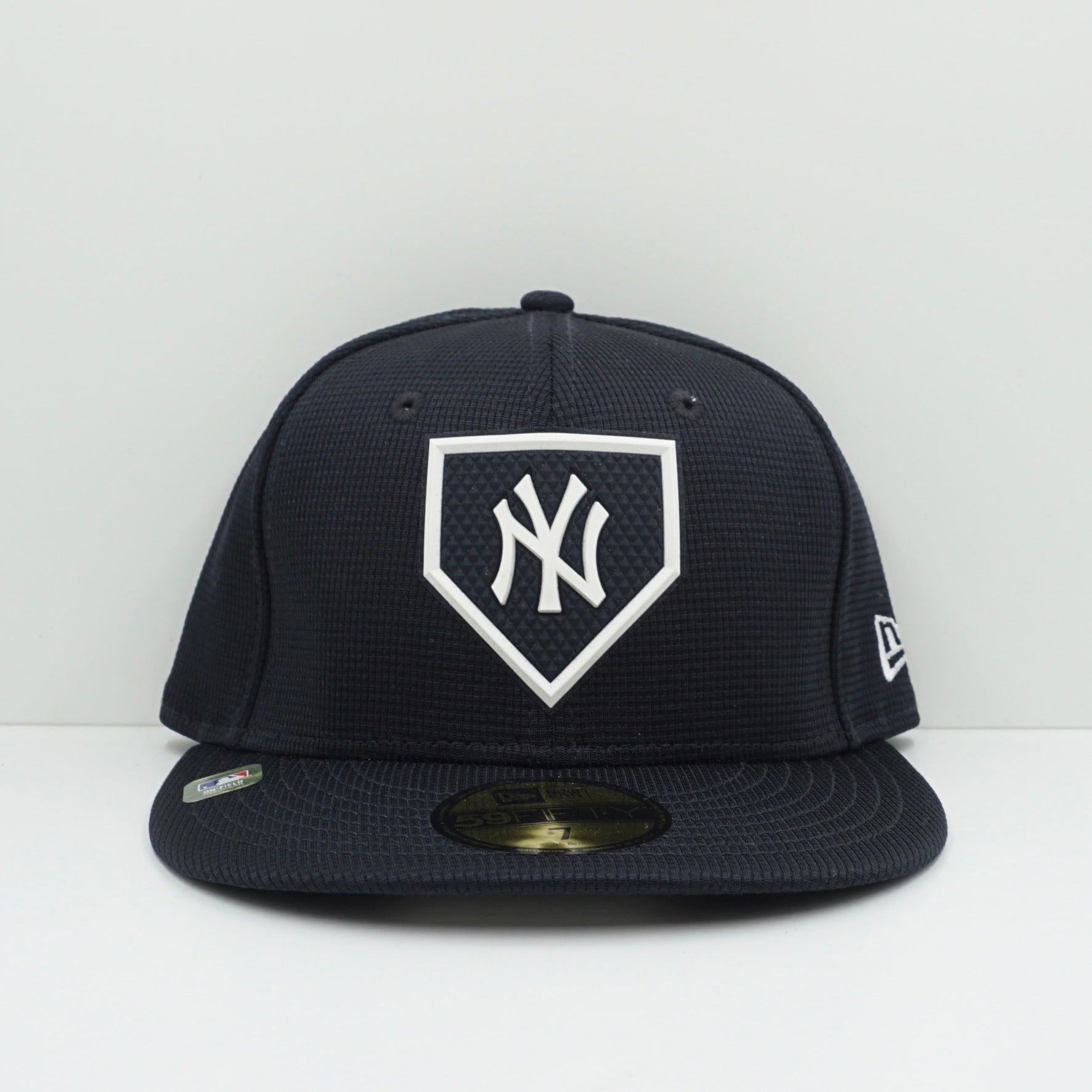 New Era New York Yankees Navy White Cap