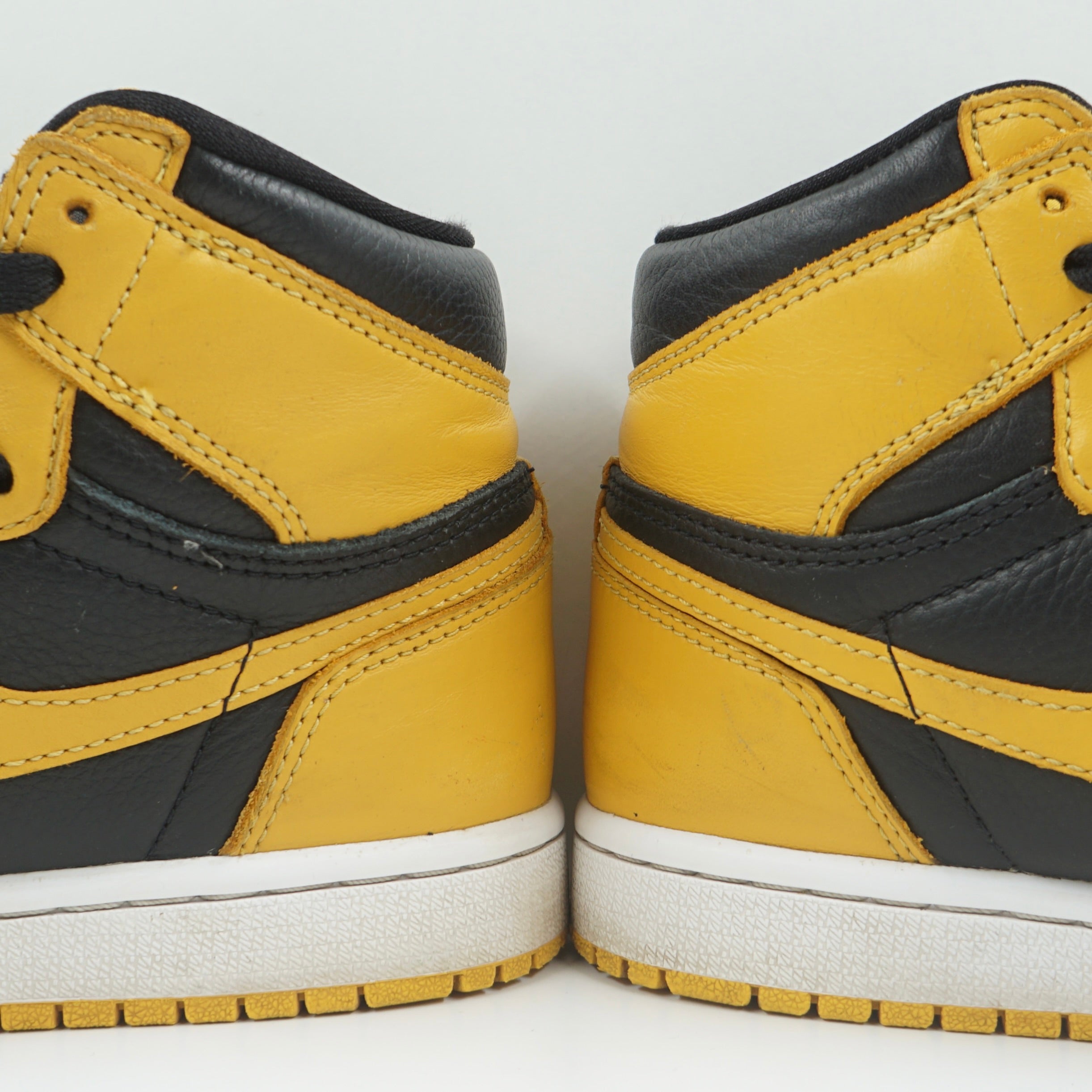 Jordan 1 Retro High Pollen