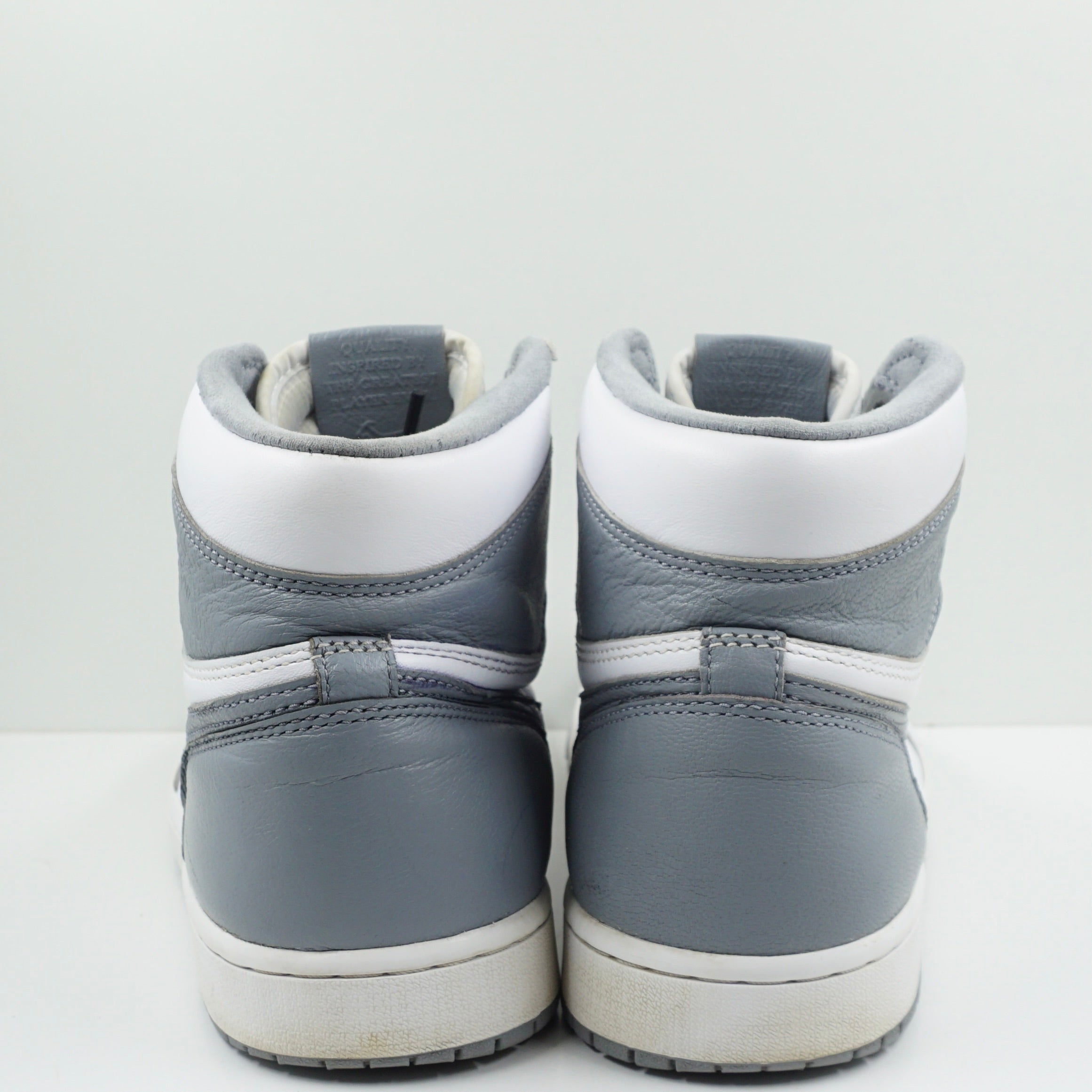 Jordan 1 Retro High OG Stealth