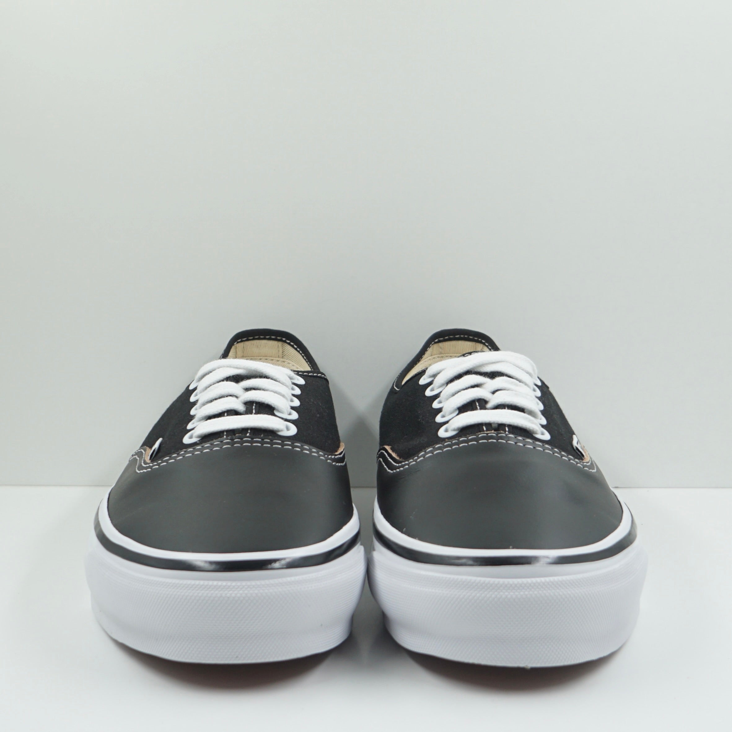 Vans OTW Authentic 44 Siped Vibram