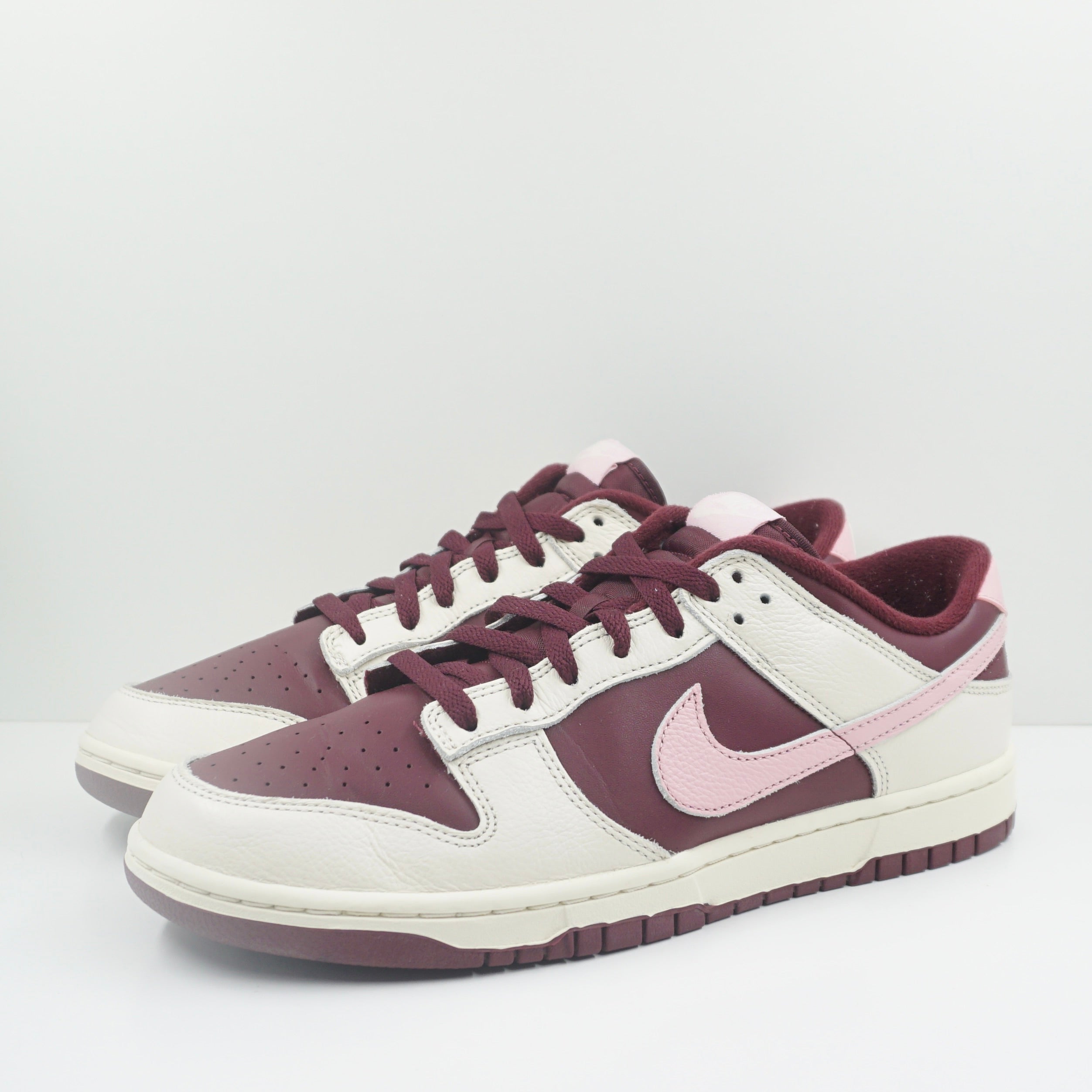 Nike Dunk Low Retro PRM Valentine's Day (2023)
