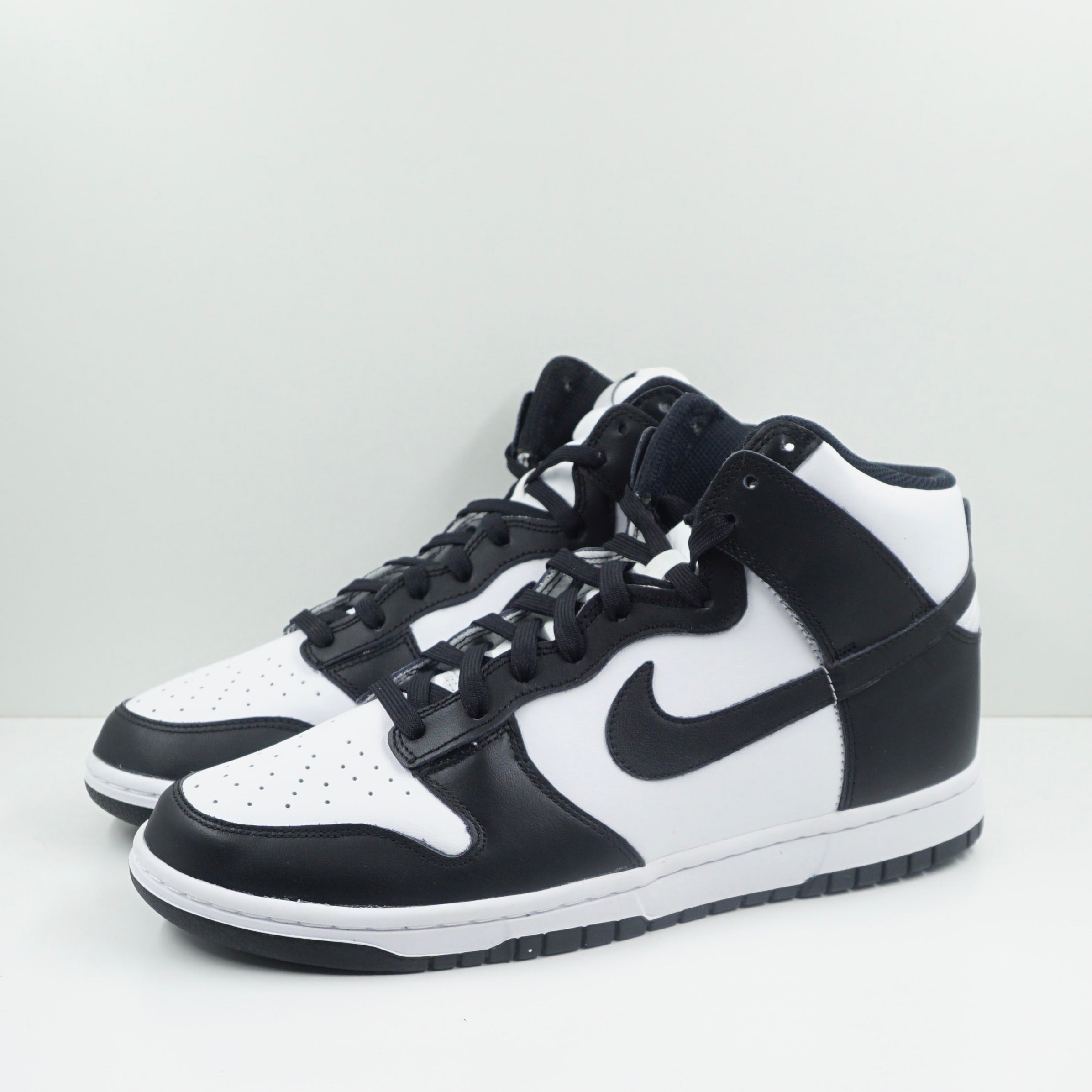 Nike Dunk High Black White