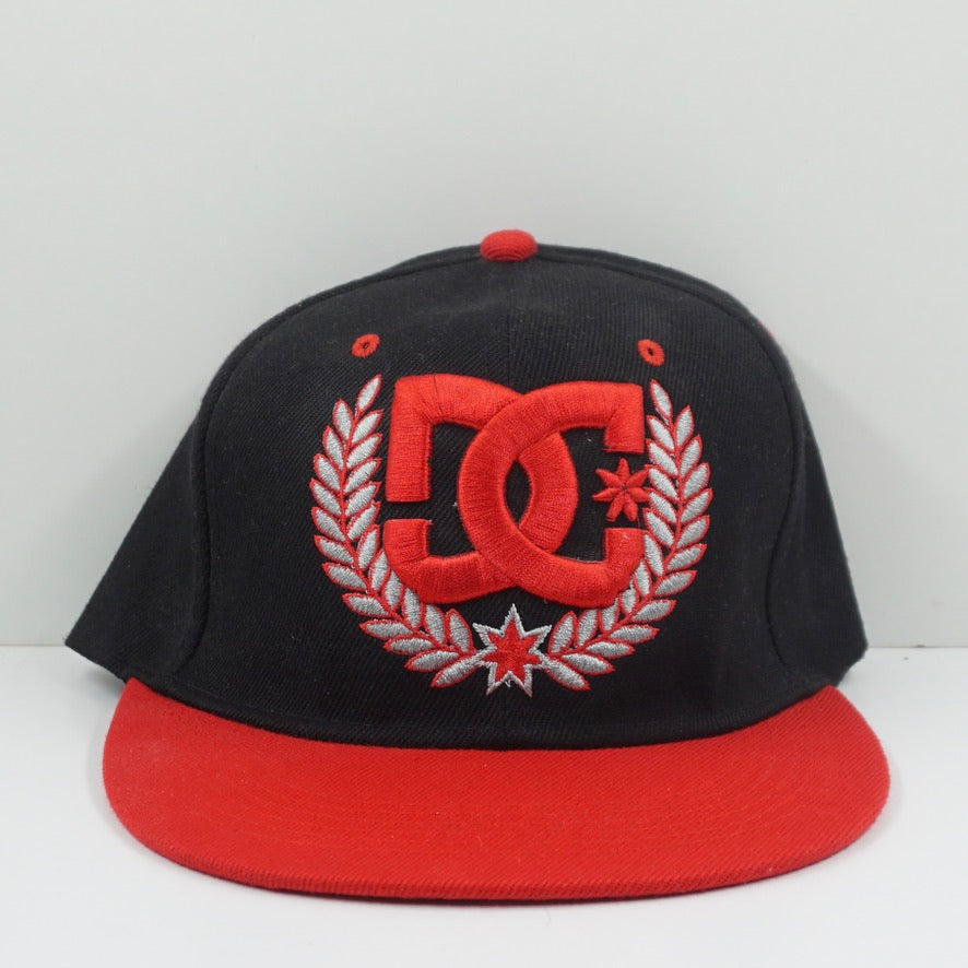 DC Shoes Co Black Red Snapback Cap