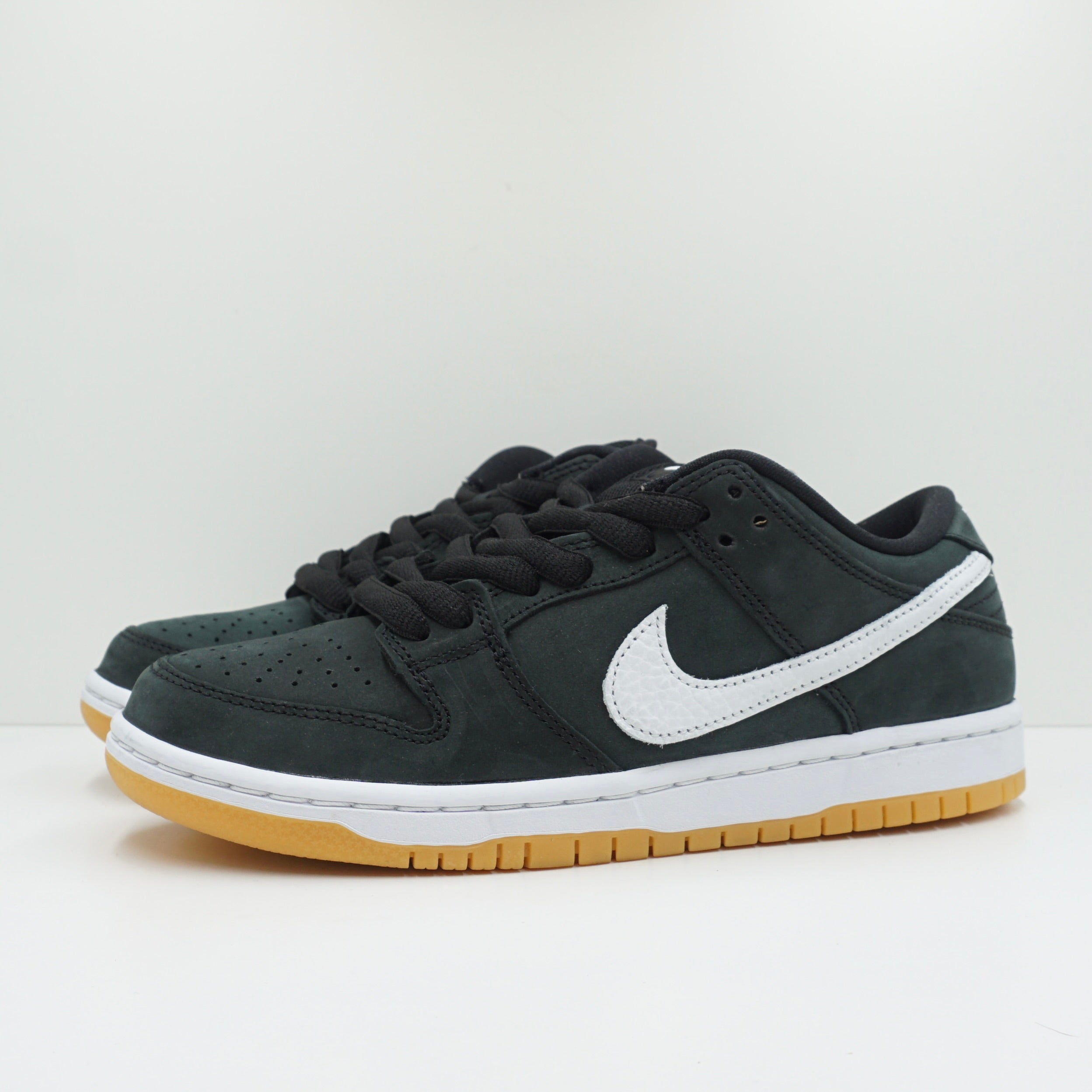 Nike SB Dunk Low Pro Black Gum