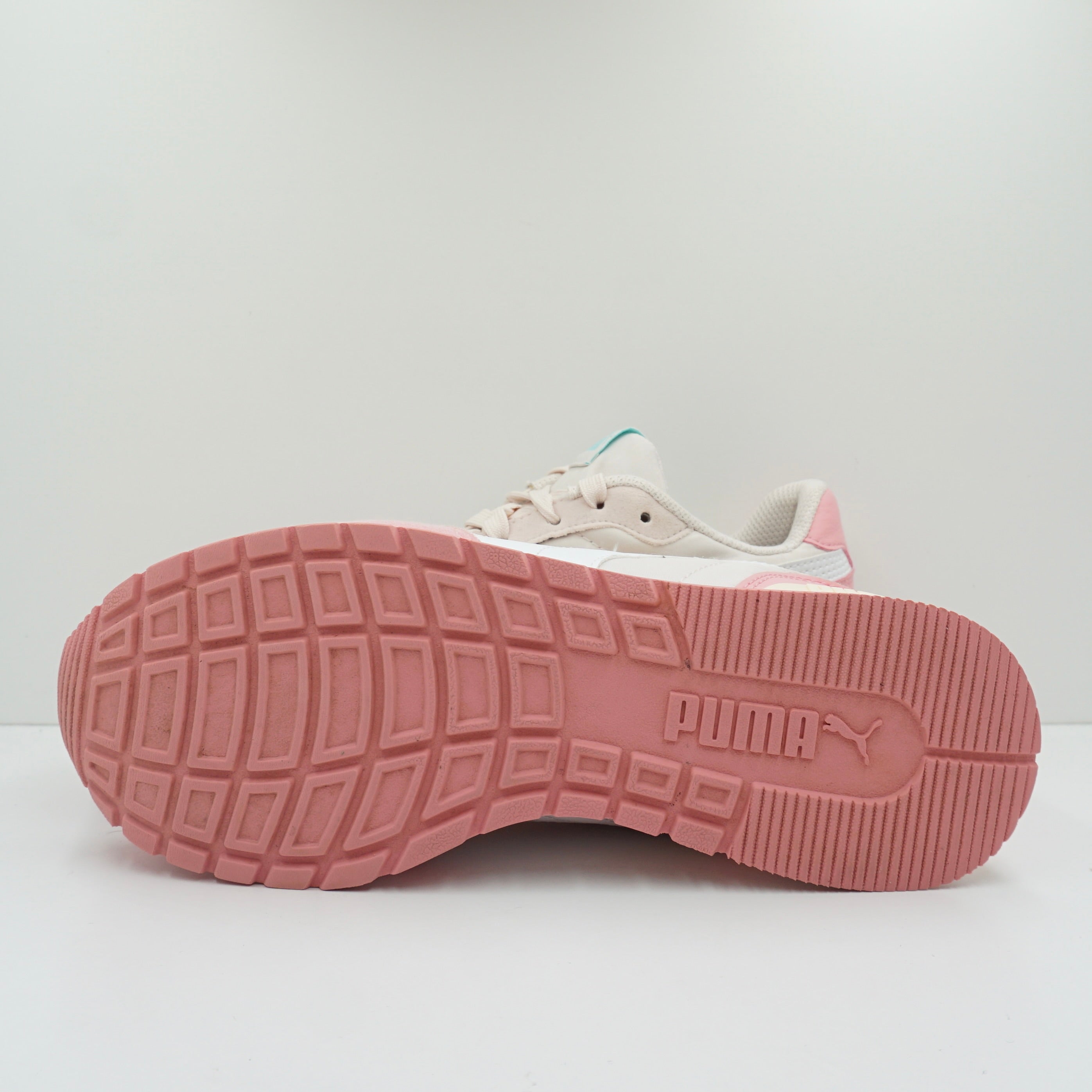 Puma ST Runner V2 Pink