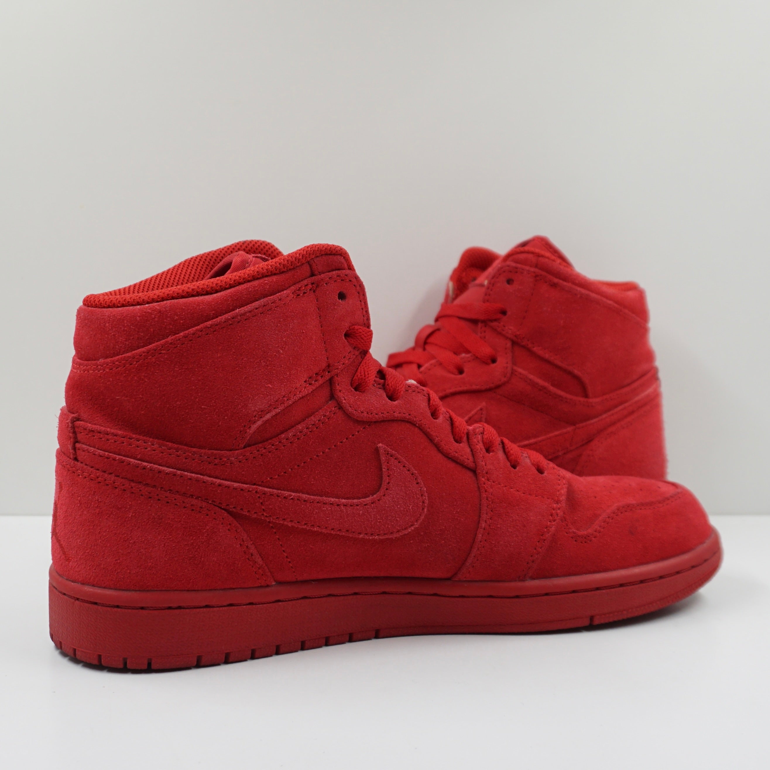 Jordan 1 Retro Red Suede
