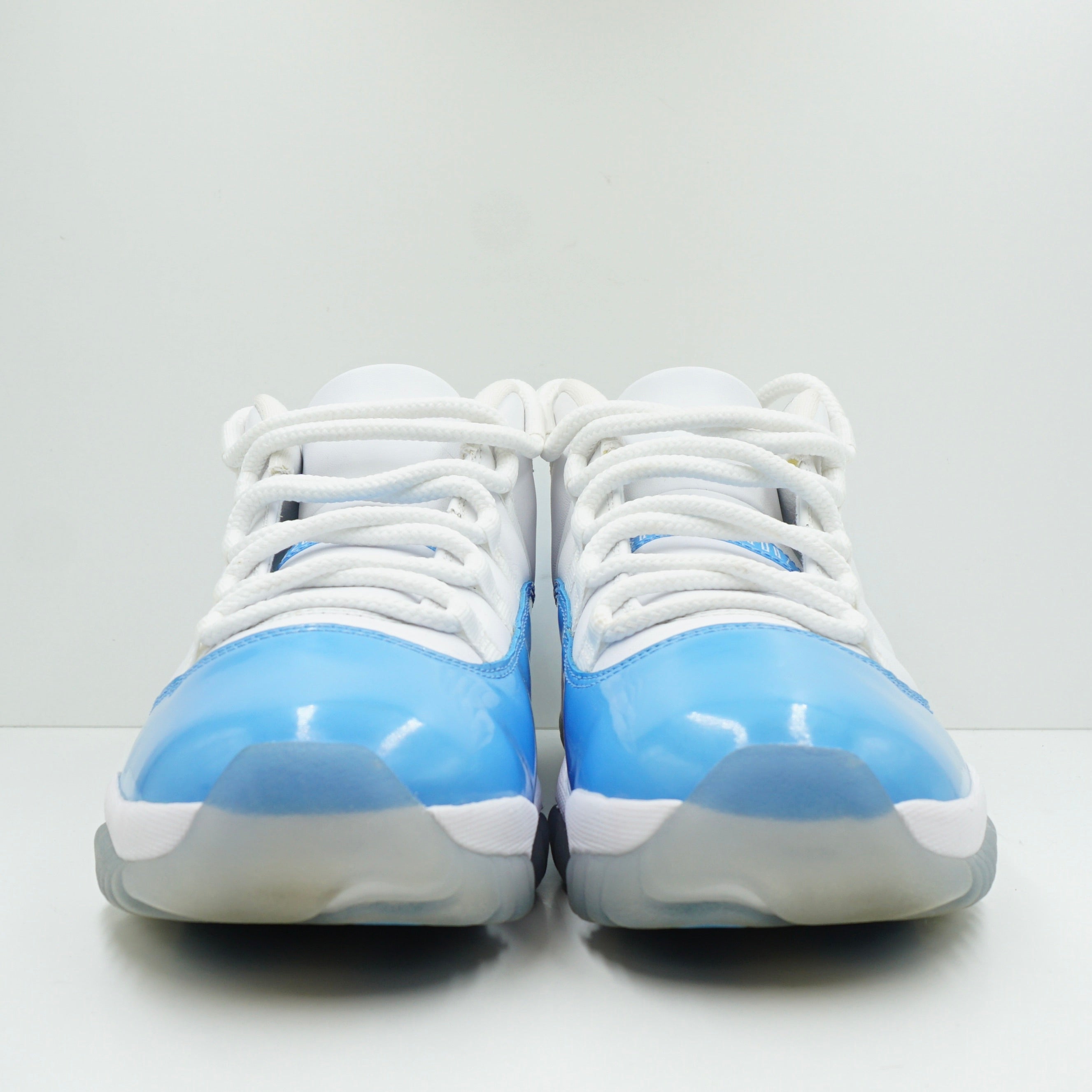 Jordan 11 Retro Low University Blue (2017)