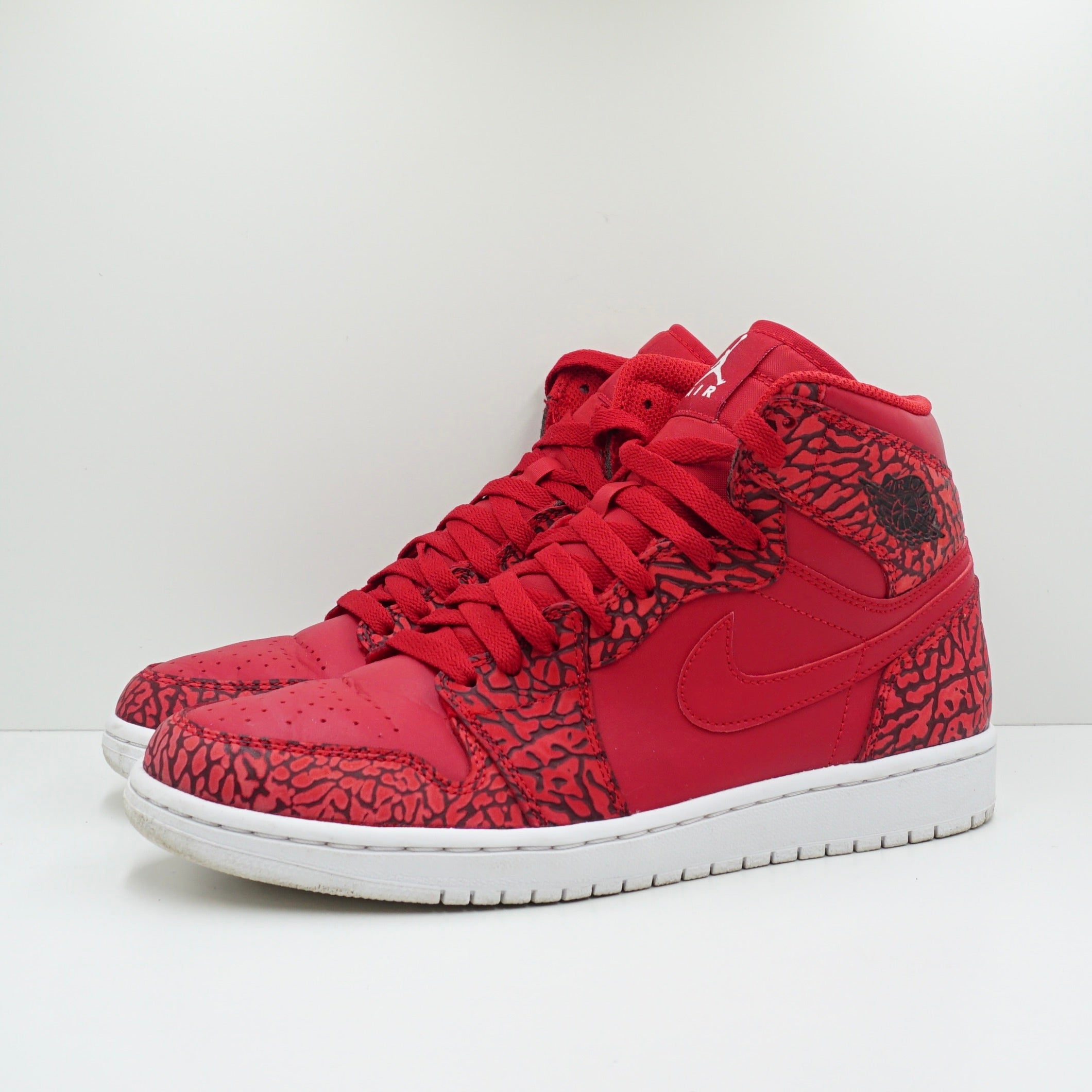 Jordan Retro Red Elephant Print