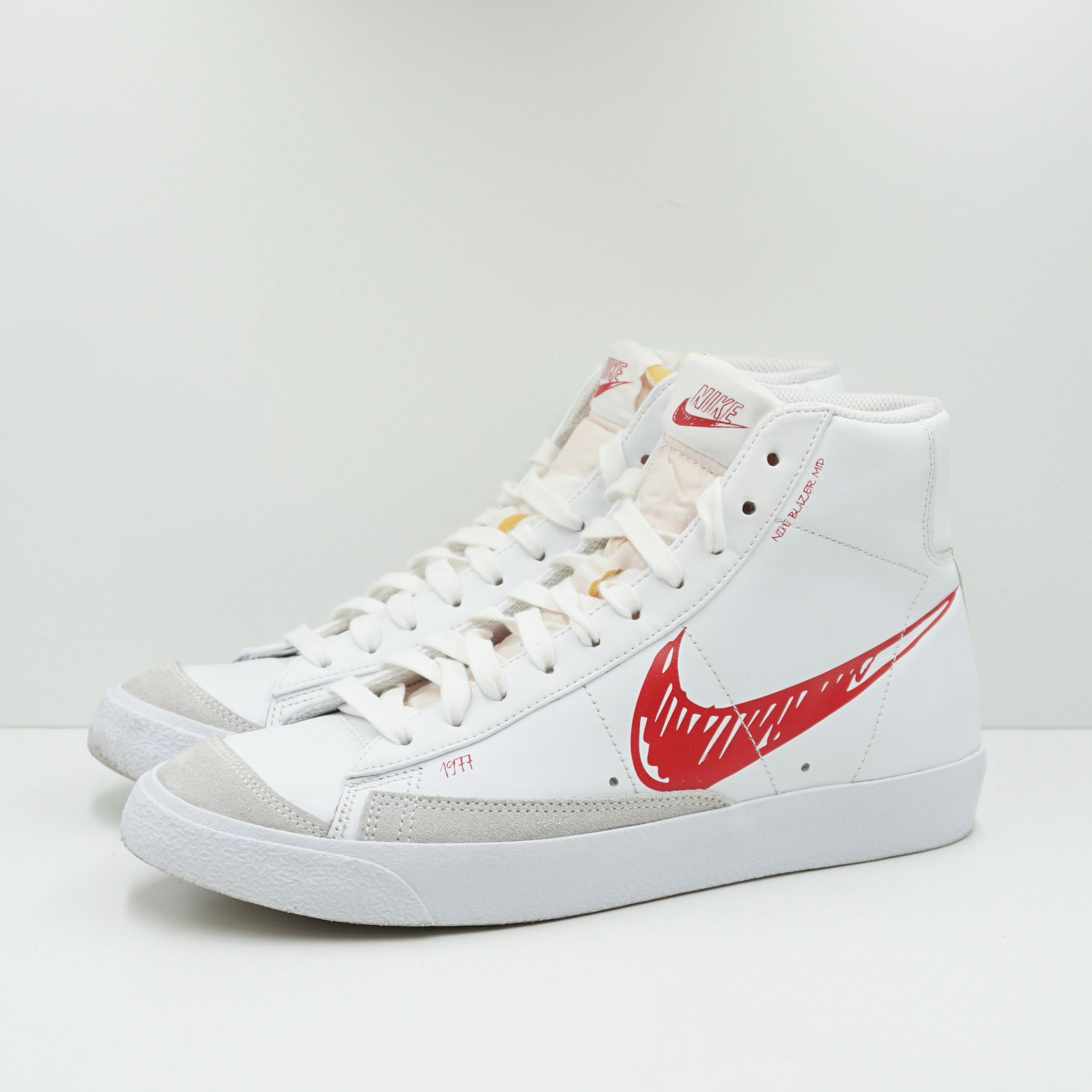Nike Blazer Mid 77 'Sketch Red White