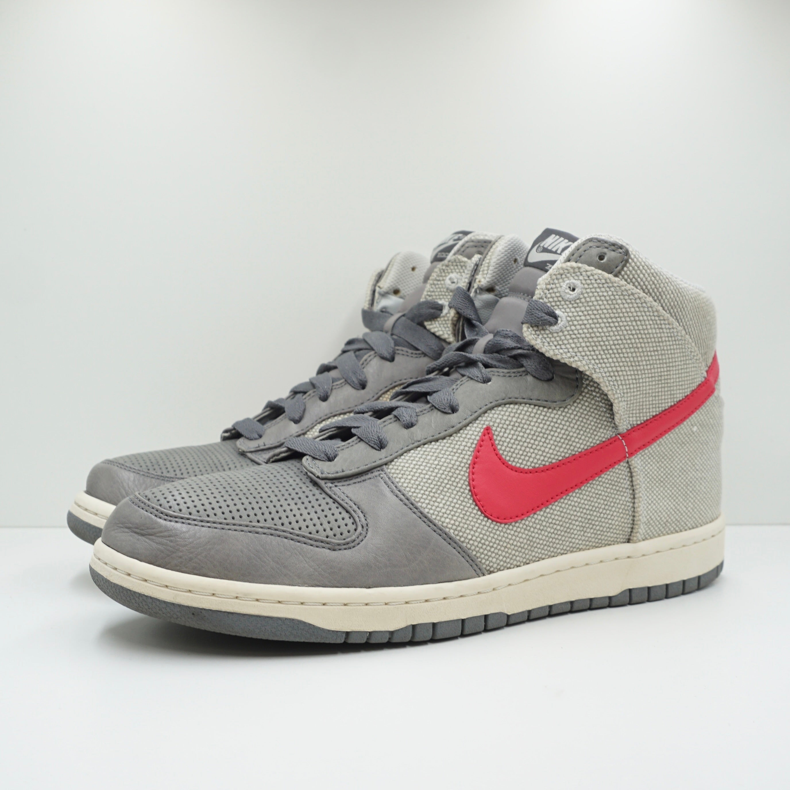 Nike Dunk High Zoom Grey Red (2008) - Main Image