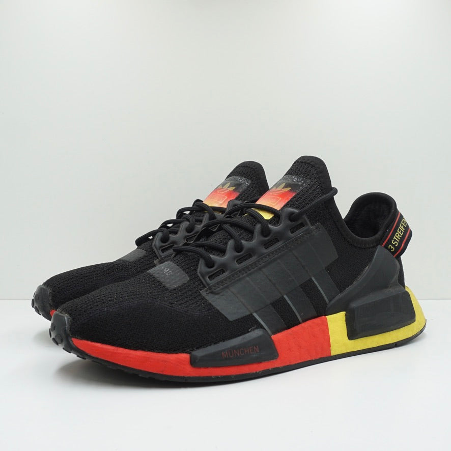 Adidas NMD R1 V2 united By Sneakers Munich