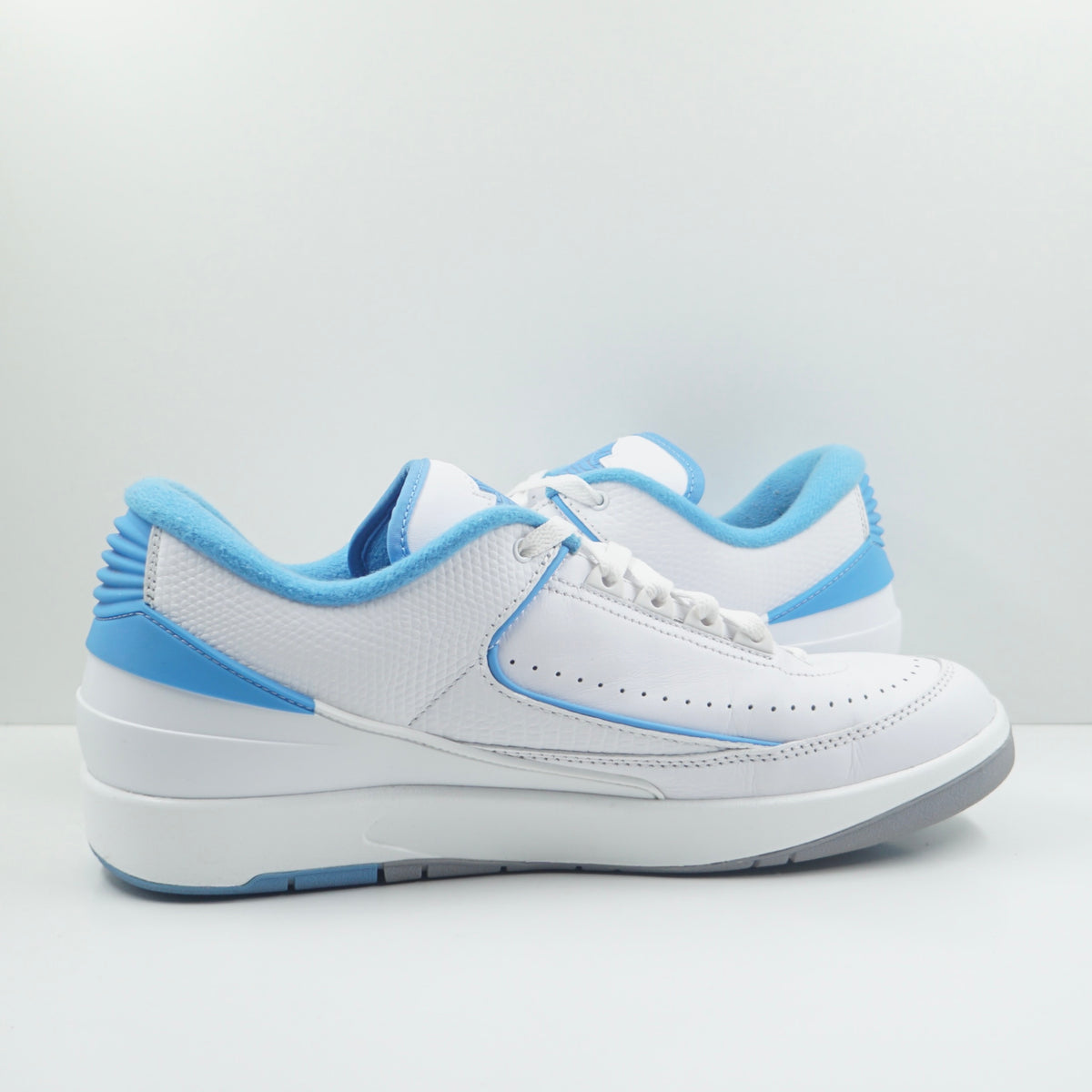Jordan 2 Retro Low UNC