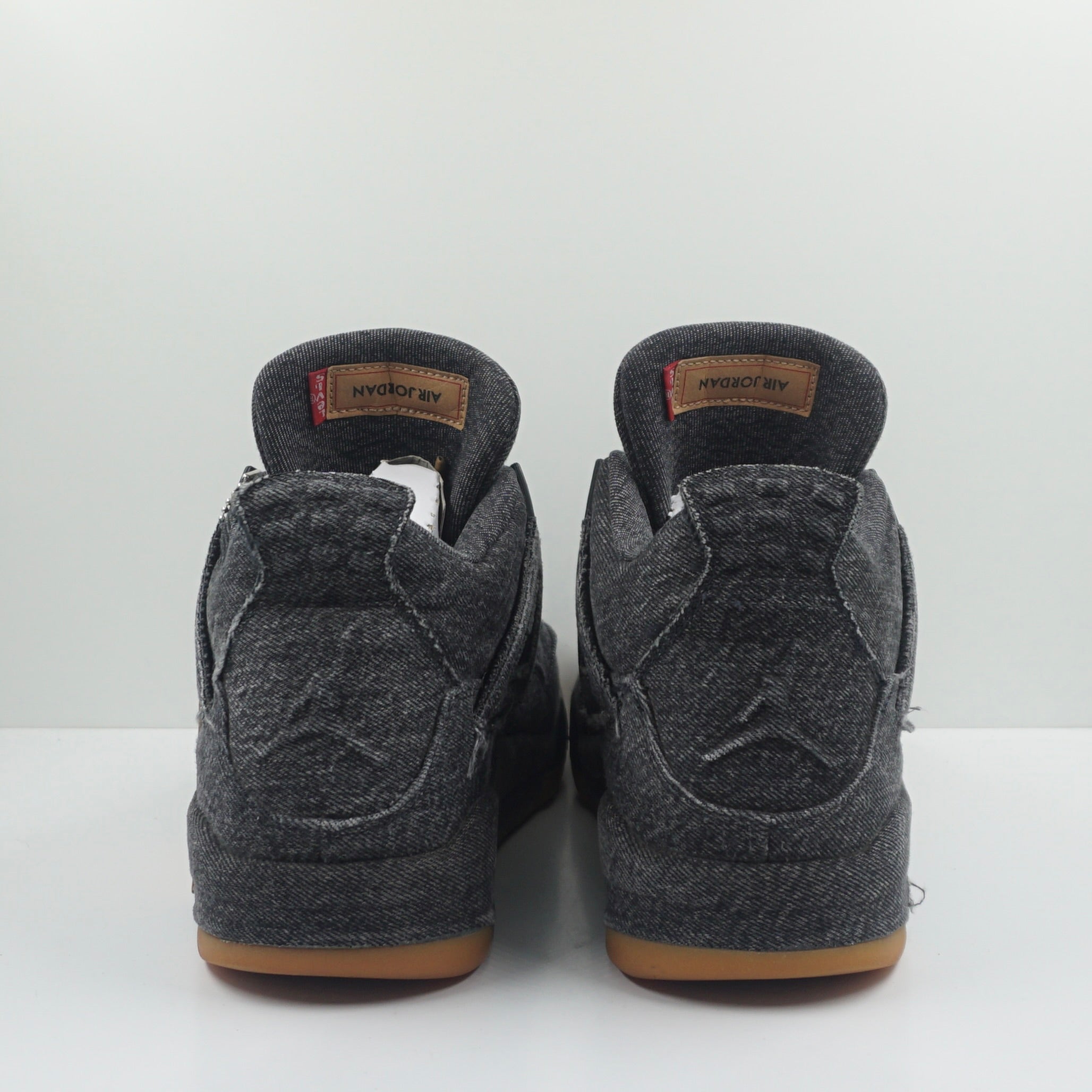 Jordan 4 Retro Levi's Black (Levi's Tag)