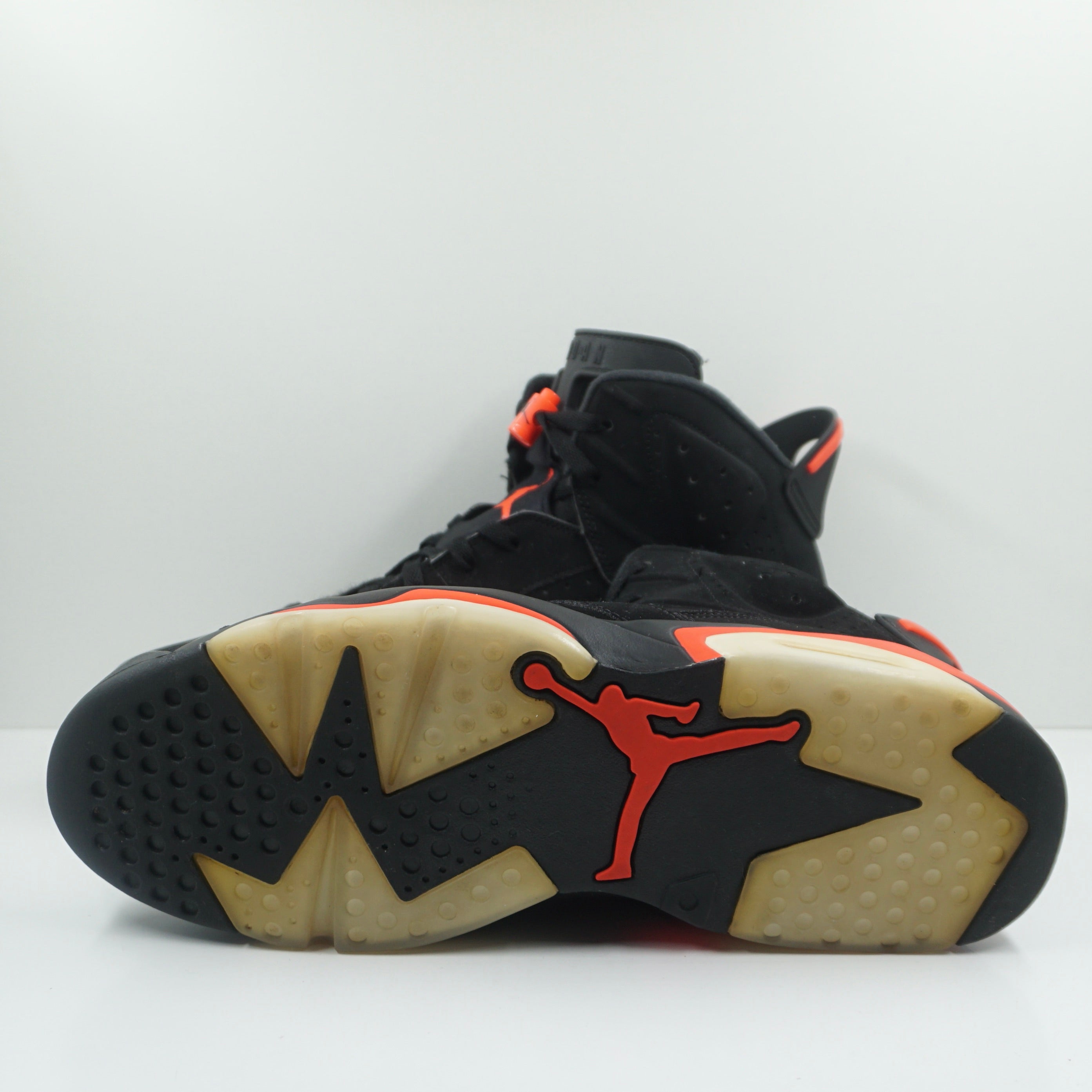 Jordan 6 Retro Black Infrared (2019)