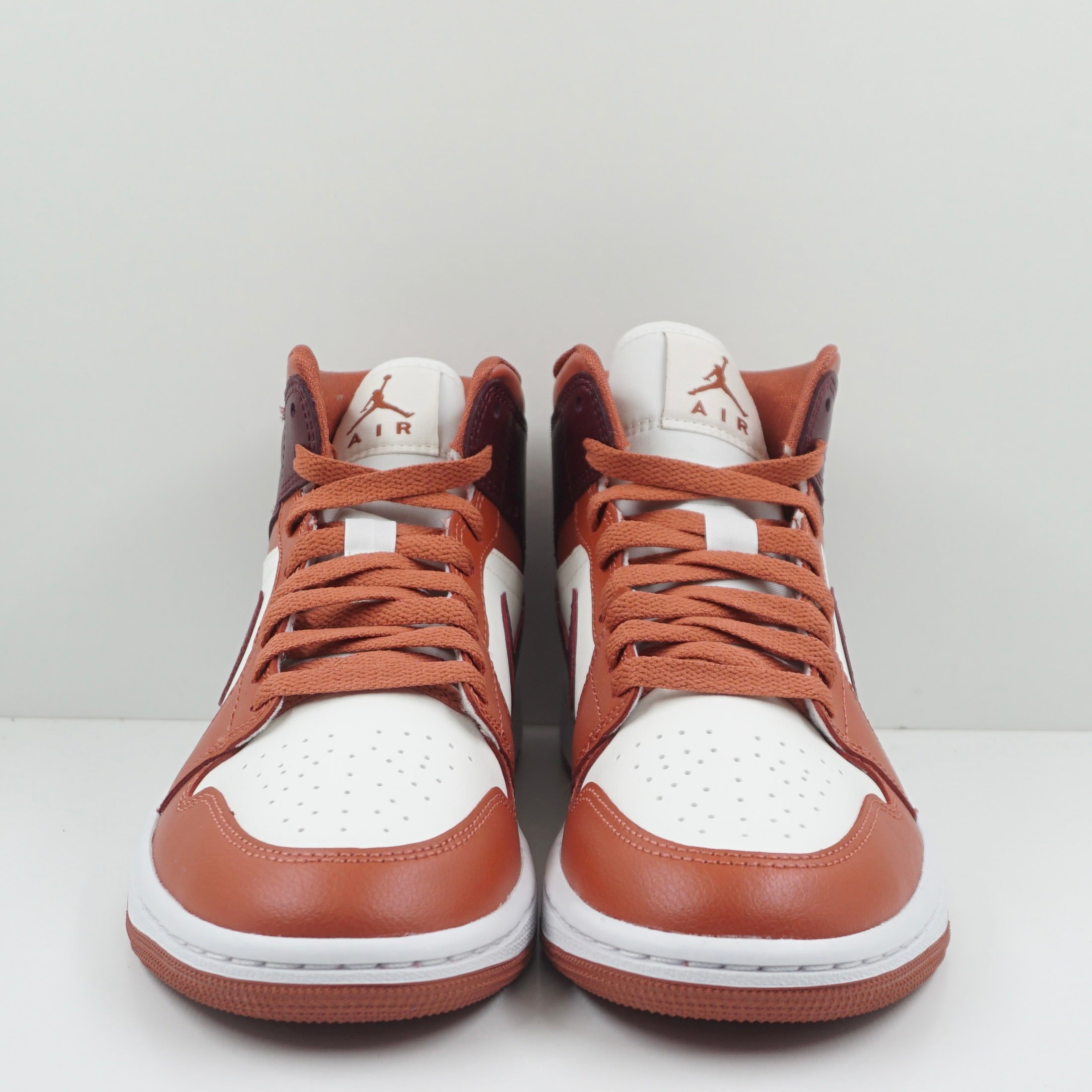 Jordan 1 Mid Dusty Peach Night Maroon (W)