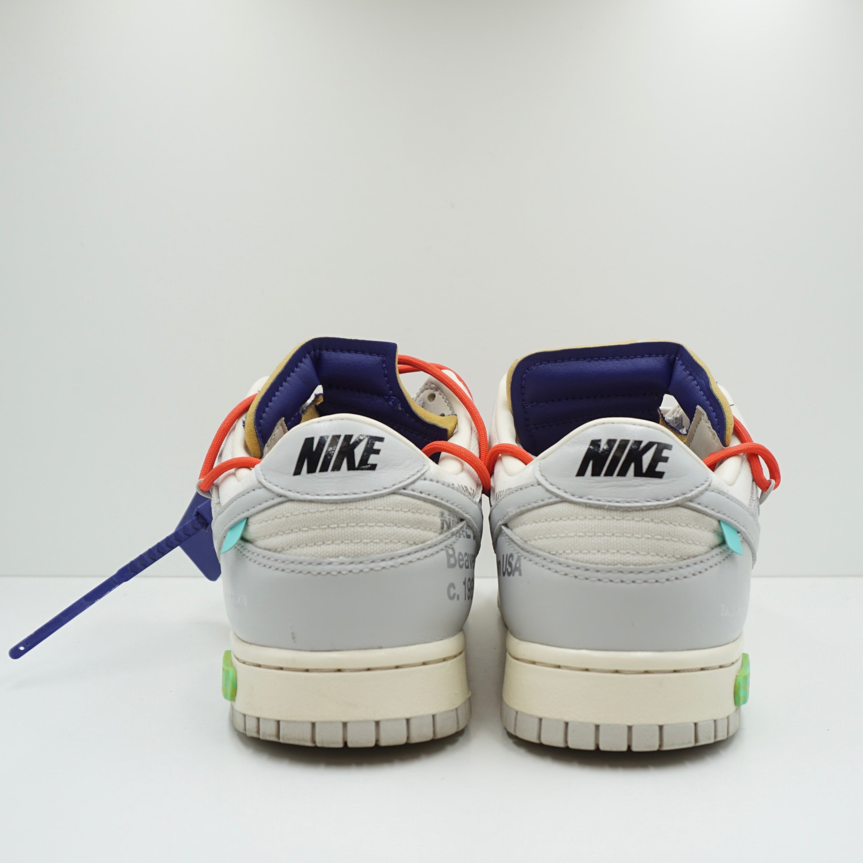 Nike Dunk Low Off-White Lot 23