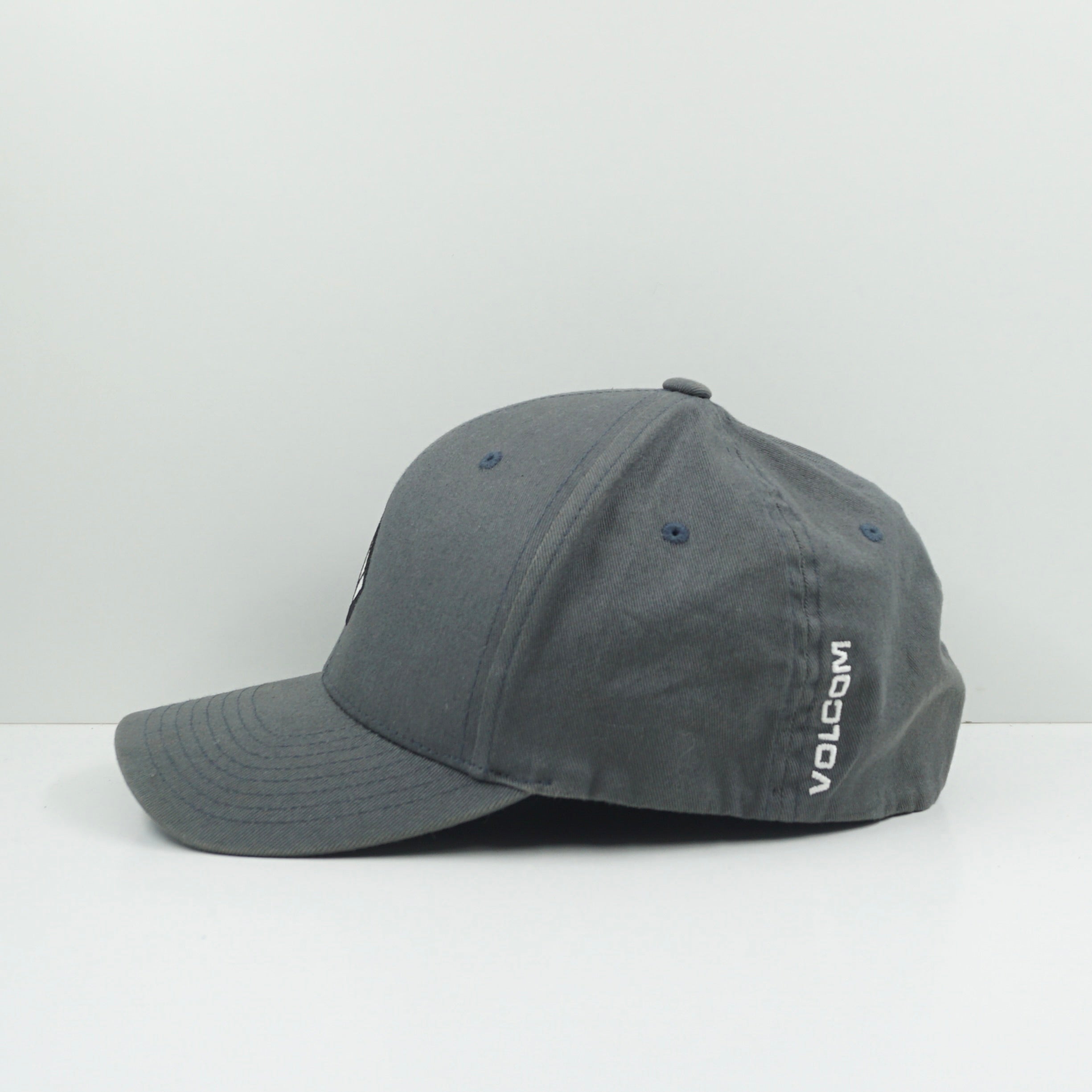 Volcom Logo Grey Flex Fit Cap