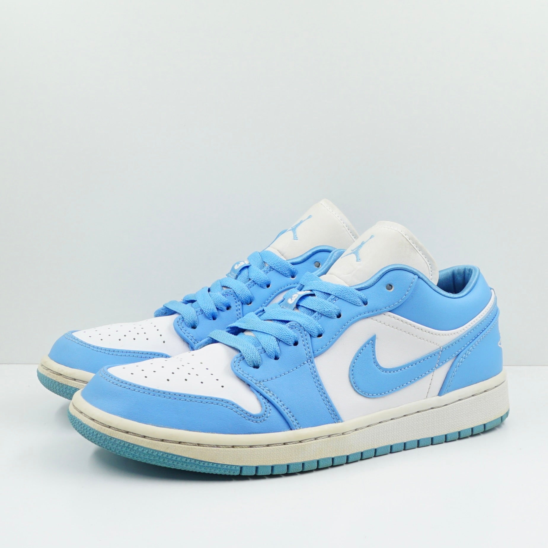 Jordan 1 Low UNC (W)