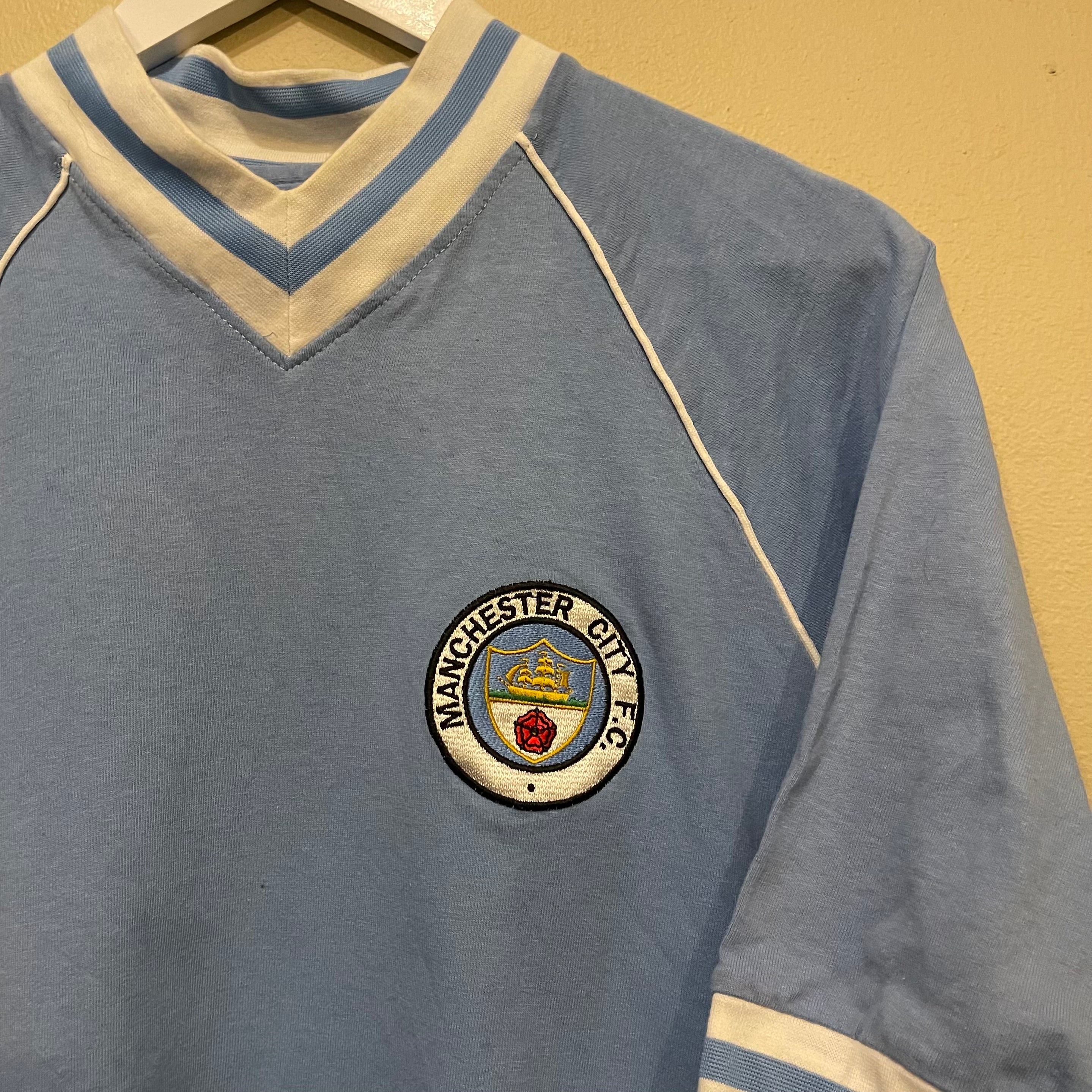 Score Draw Manchester City 1972 V Neck Football Tshirt