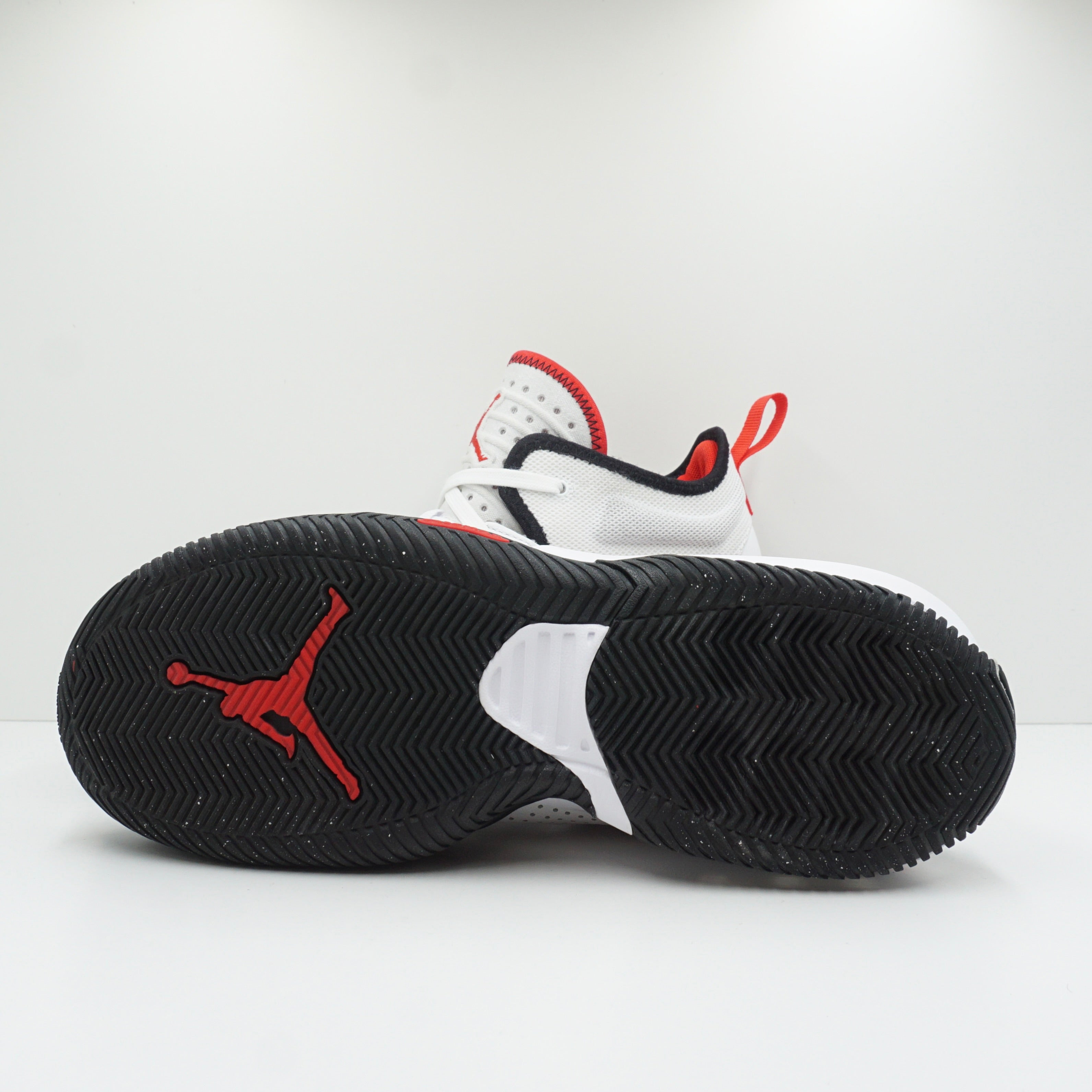 Jordan Stay Loyal 2 White Black Red