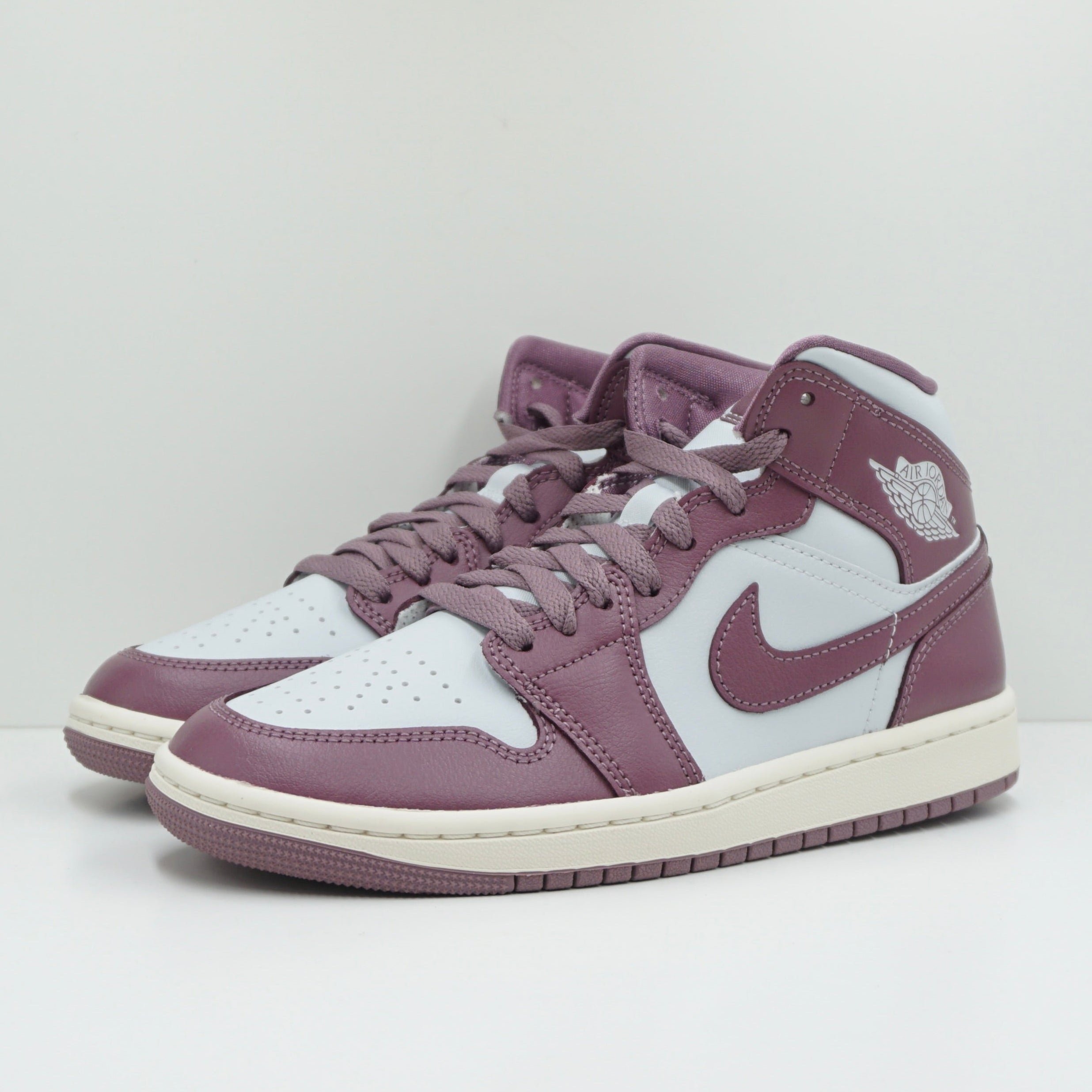 Jordan 1 Mid Sky J Mauve (W)