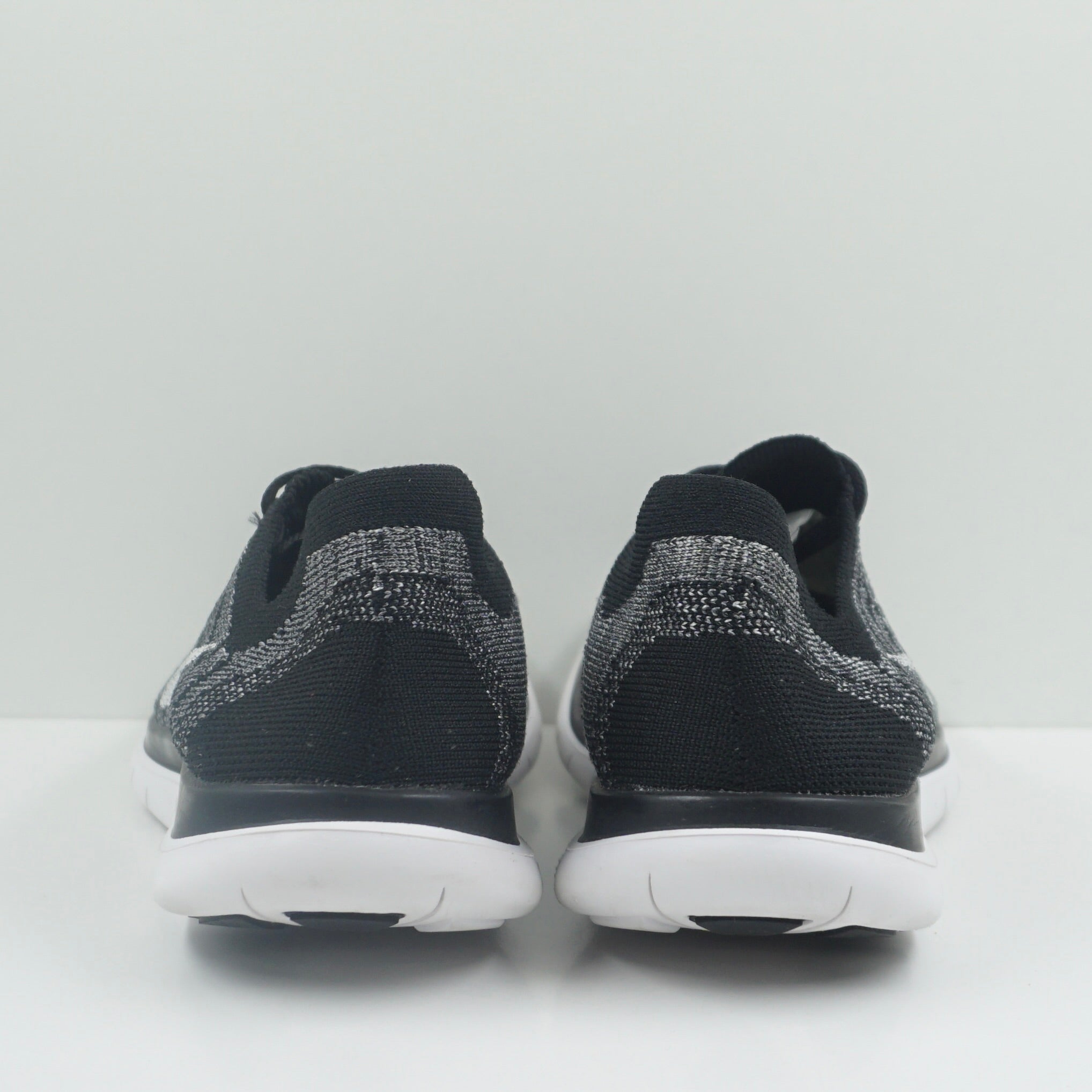 Nike Free 4.0 Flyknit Oreo