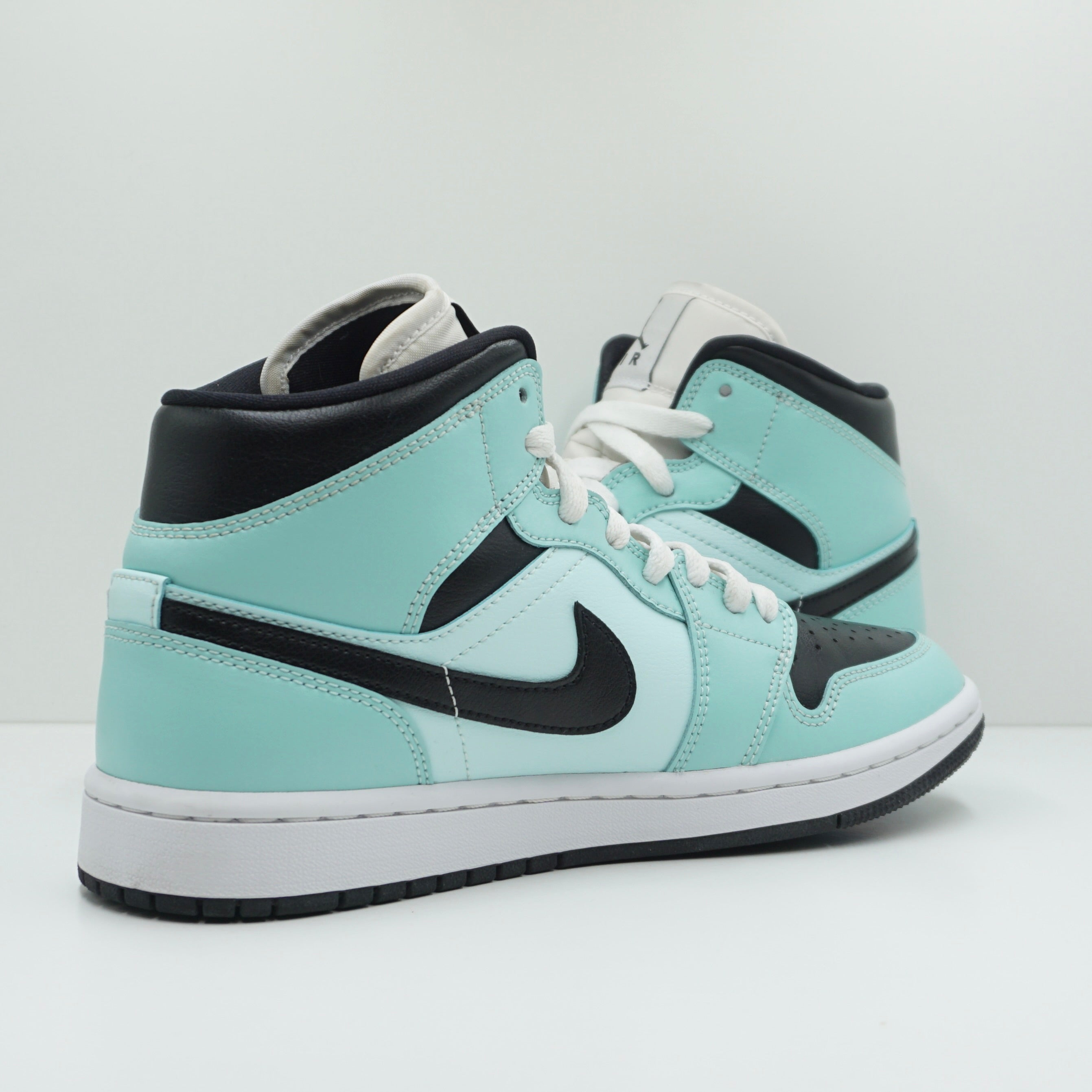 Jordan 1 Mid Aqua Blue Tint (W)