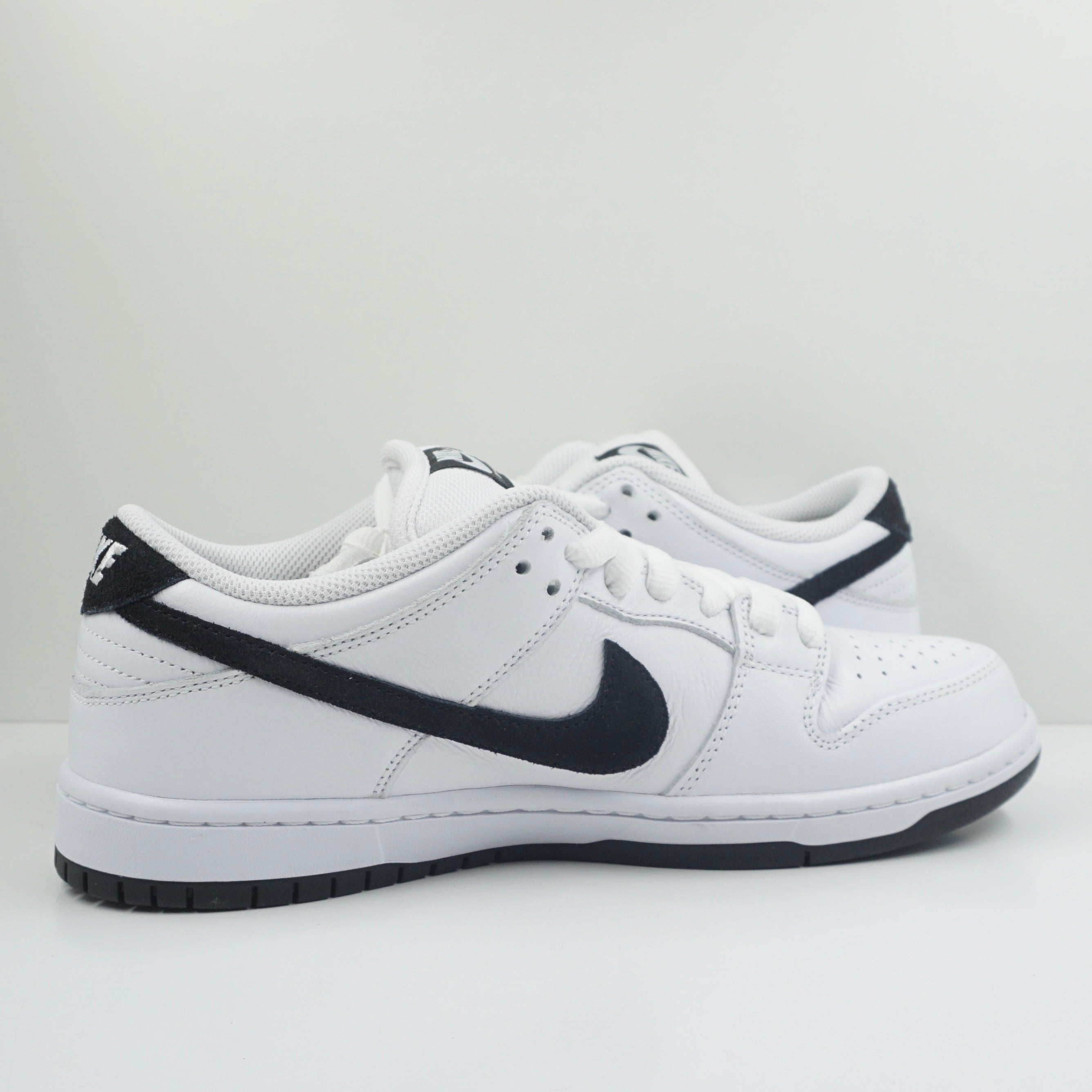 Nike SB Dunk Low White Black