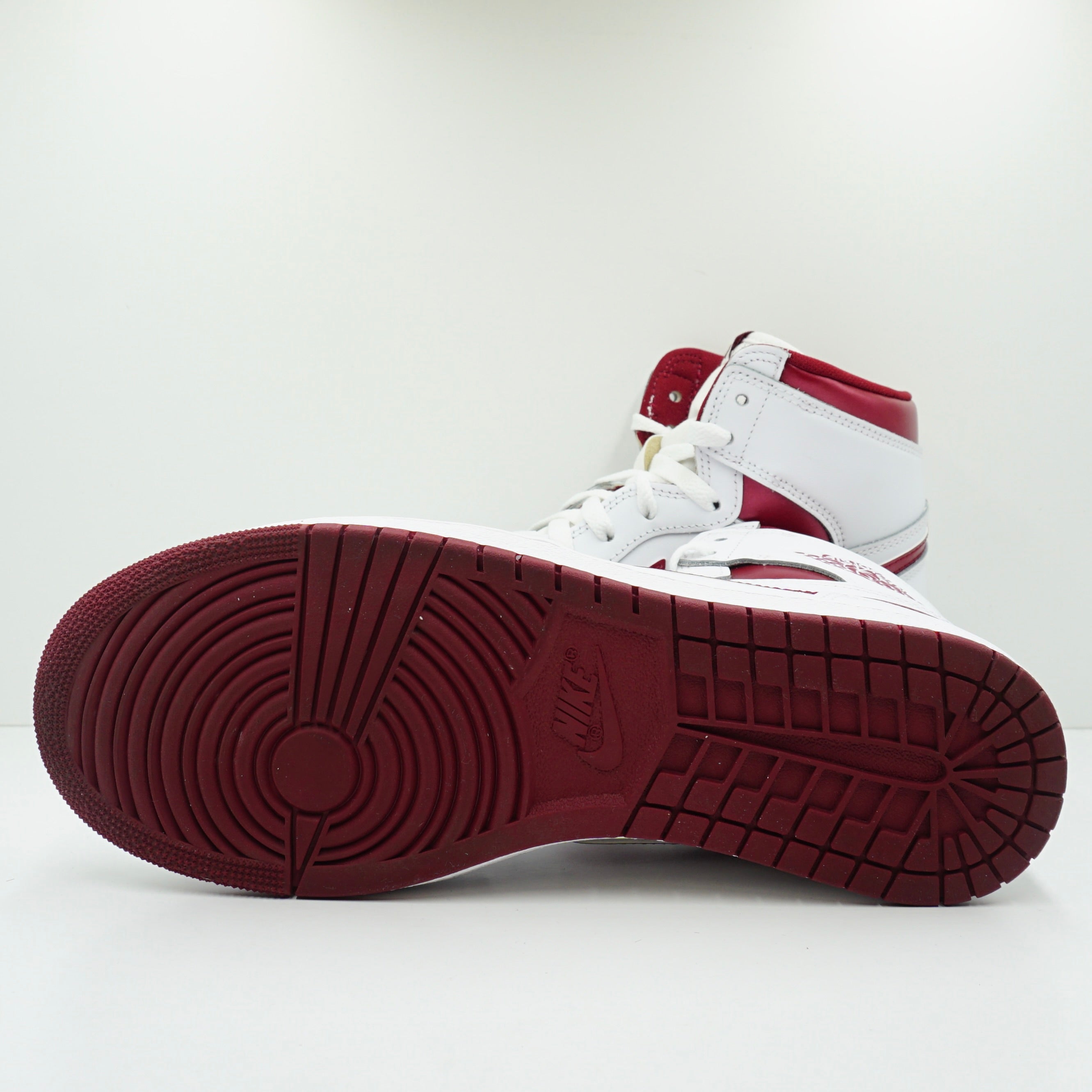 Jordan 1 Retro High '85 OG Metallic Burgundy