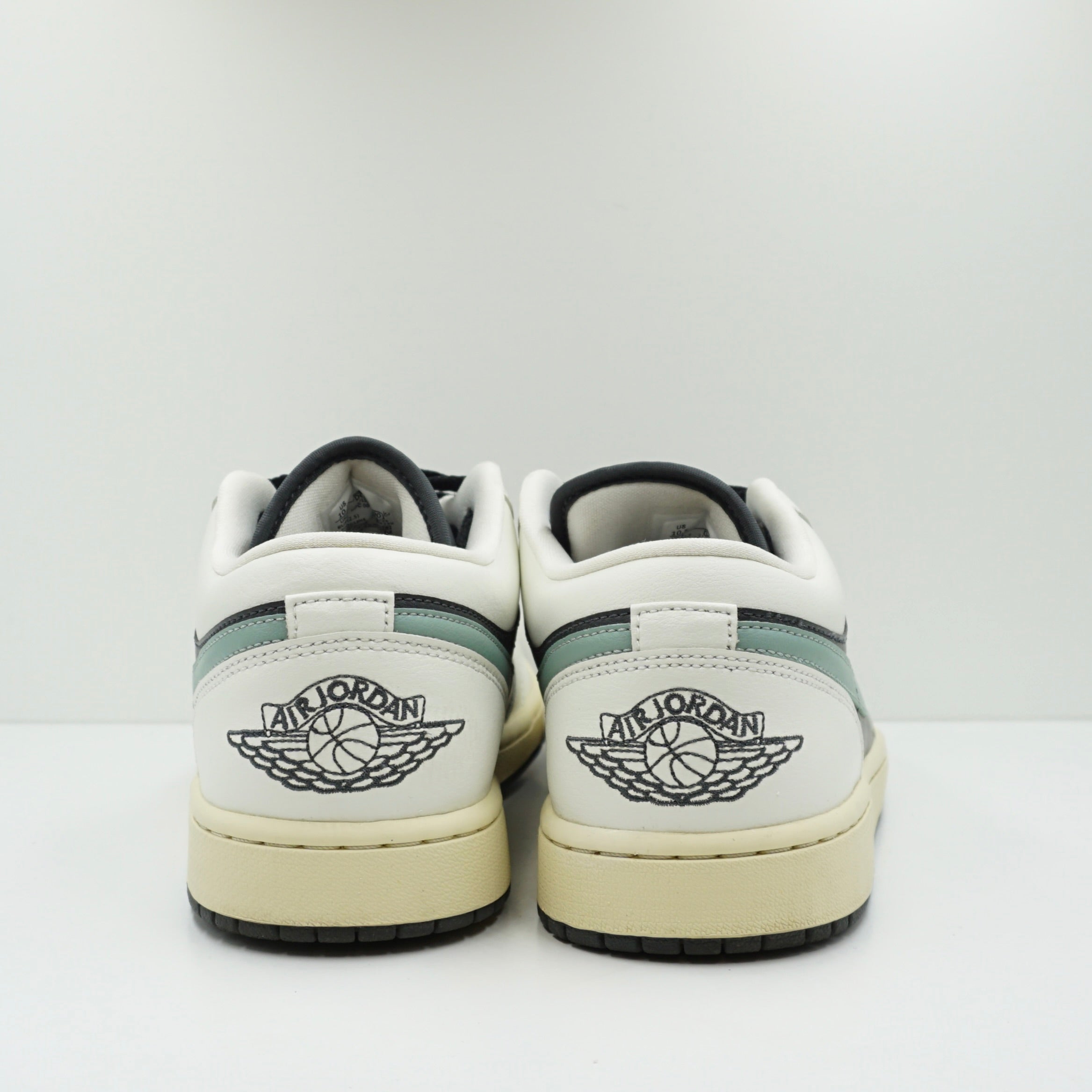 Jordan 1 Low Jade Smoke (W)