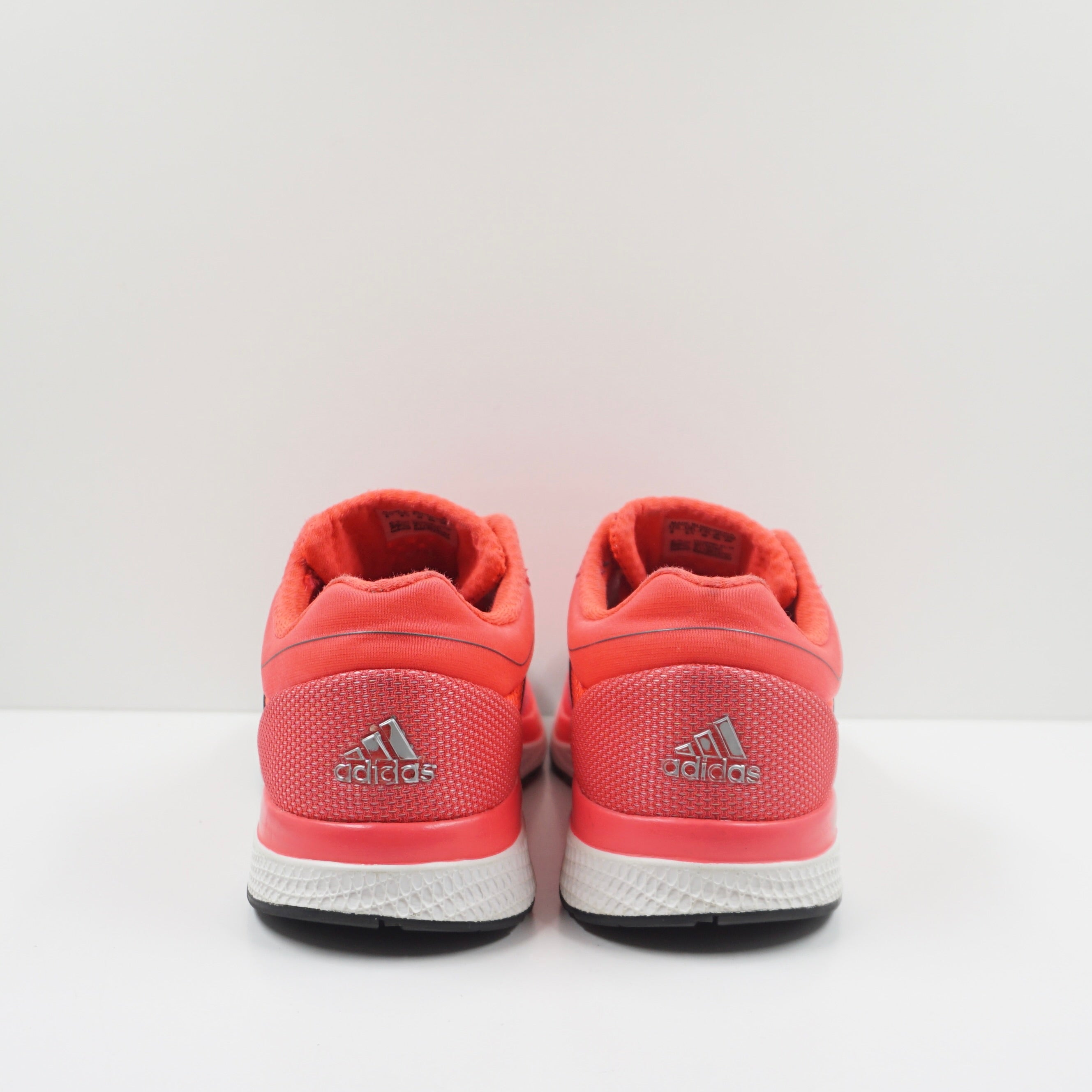Adidas Mana RC Bounce (W) Adidas Mana RC Bounce (W)